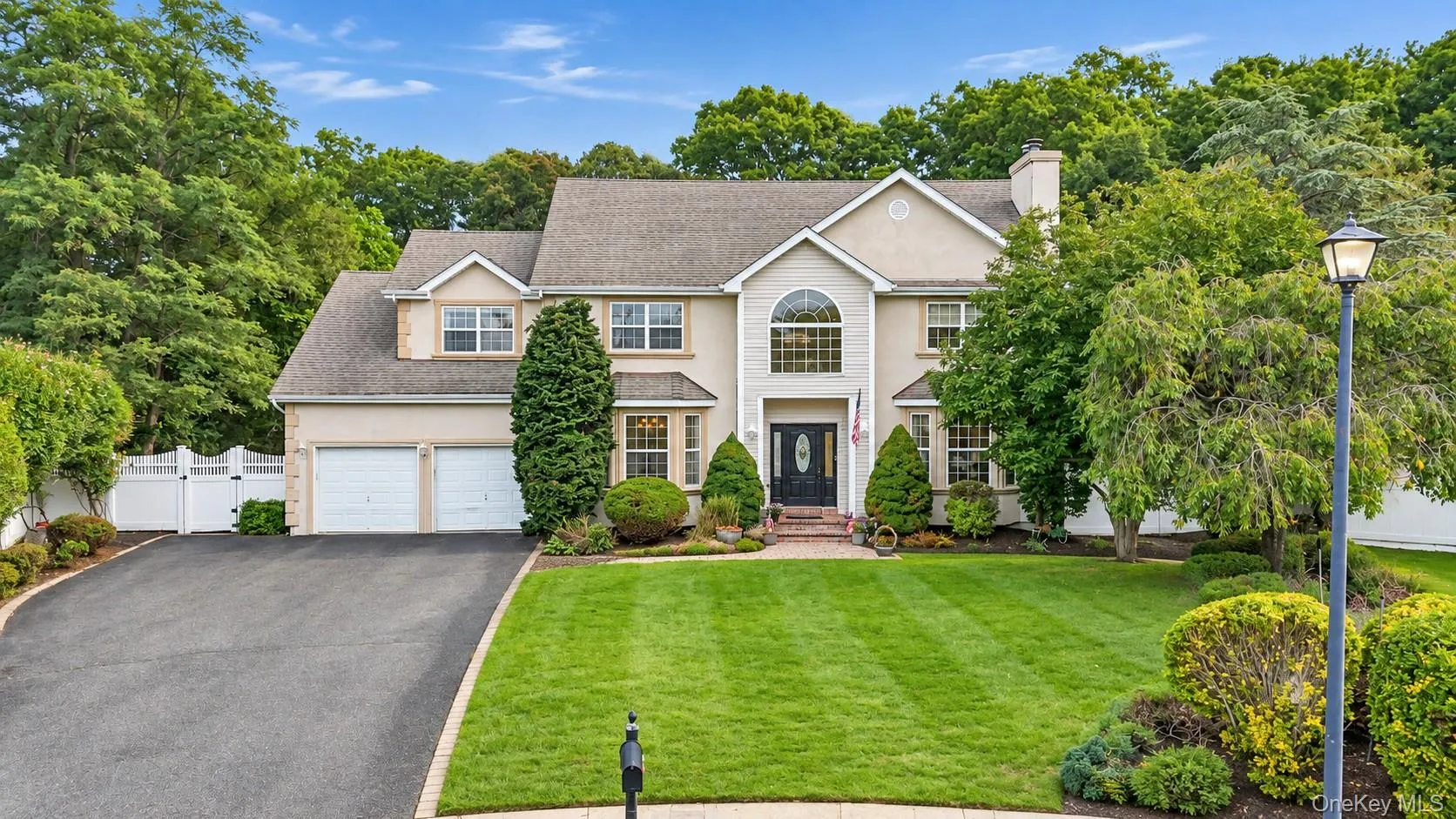 5 Sky View Court, Islip, NY, 5 Bedrooms Bedrooms, 9 Rooms Rooms,3 BathroomsBathrooms,Residential,For Rent,Sky View,0,1038491 5 Sky View Court, Islip, NY, 5 Bedrooms Bedrooms, 9 Rooms Rooms,3 BathroomsBathrooms,Residential,For Rent,Sky View,0,1038491