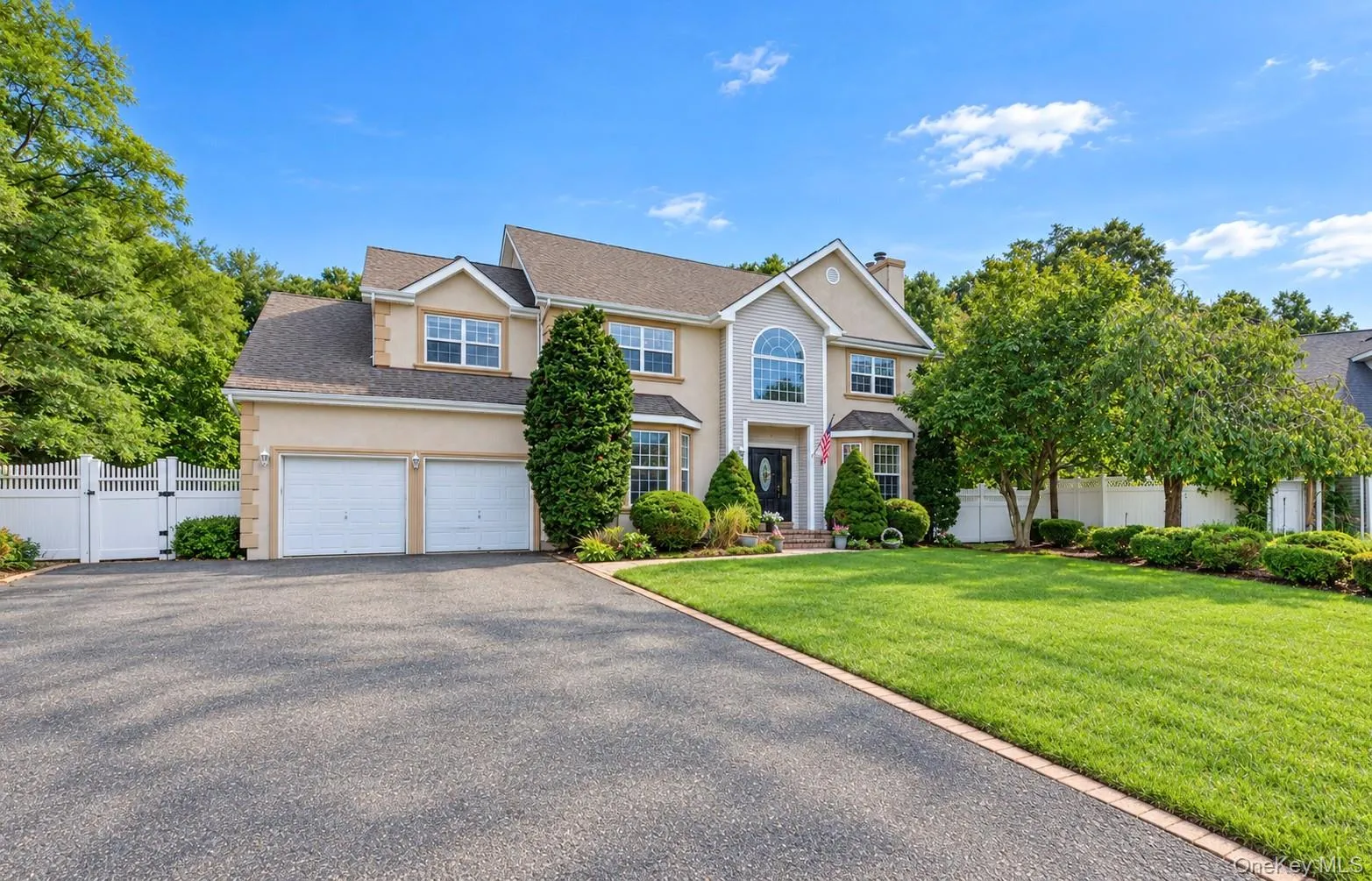 5 Sky View Court, Islip, NY, 5 Bedrooms Bedrooms, 9 Rooms Rooms,3 BathroomsBathrooms,Residential,For Rent,Sky View,0,1038491 5 Sky View Court, Islip, NY, 5 Bedrooms Bedrooms, 9 Rooms Rooms,3 BathroomsBathrooms,Residential,For Rent,Sky View,0,1038491