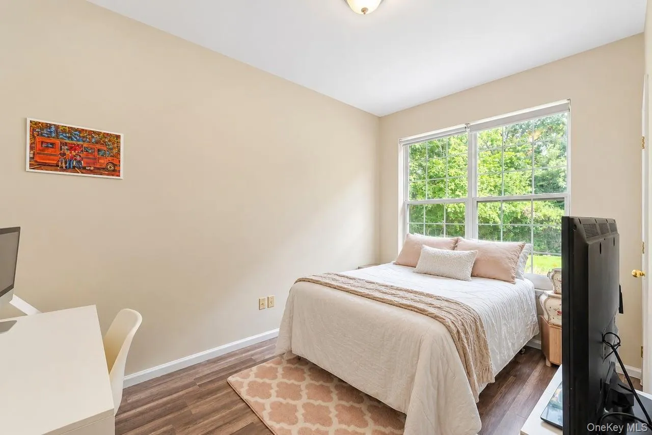 5 Sky View Court, Islip, NY, 5 Bedrooms Bedrooms, 9 Rooms Rooms,3 BathroomsBathrooms,Residential,For Rent,Sky View,0,1038491 5 Sky View Court, Islip, NY, 5 Bedrooms Bedrooms, 9 Rooms Rooms,3 BathroomsBathrooms,Residential,For Rent,Sky View,0,1038491