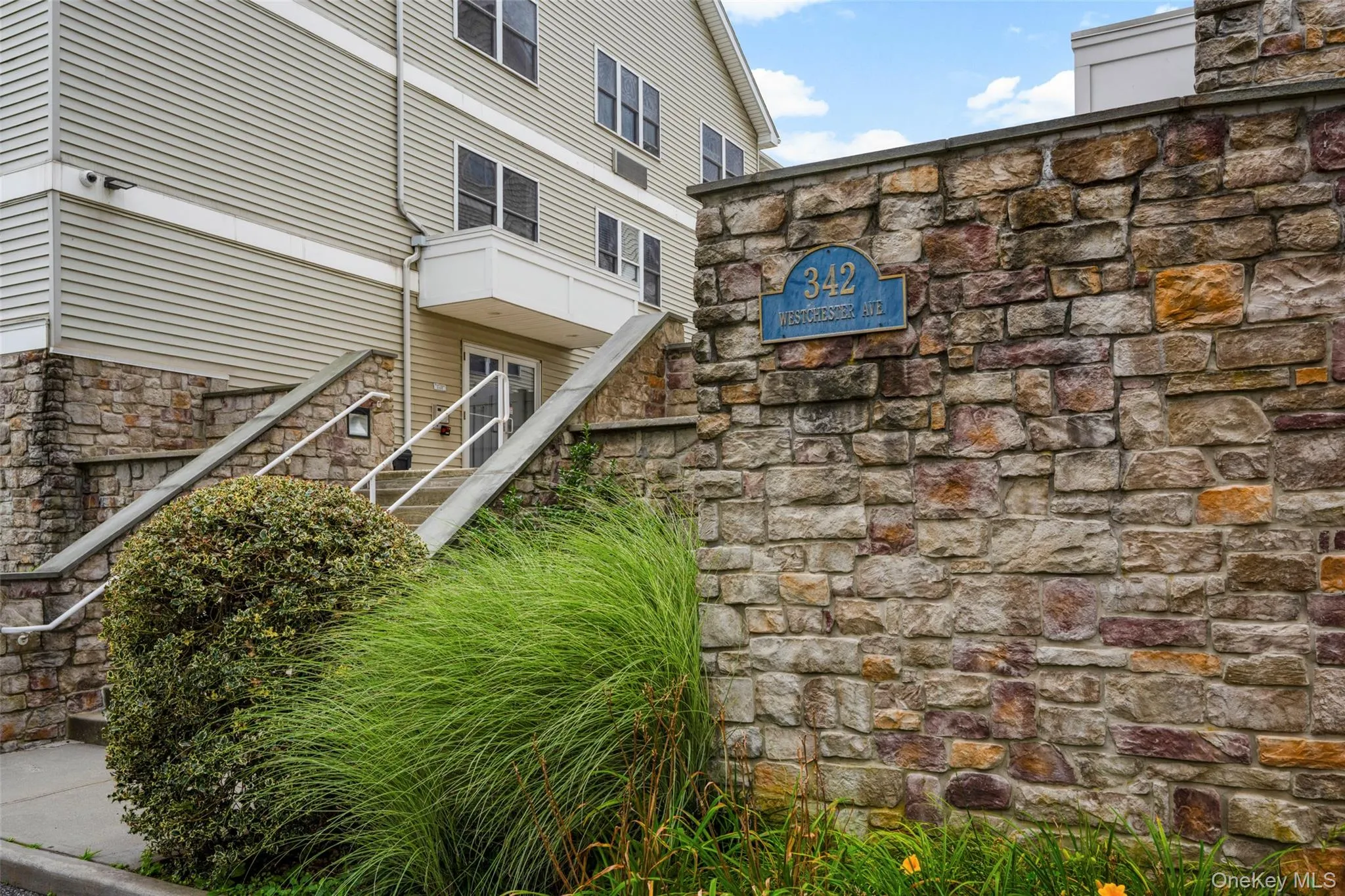 342 Westchester Avenue, Rye Town, NY, 2 Bedrooms Bedrooms, 4 Rooms Rooms,2 BathroomsBathrooms,Residential,For Rent,Westchester,0,1038492 342 Westchester Avenue, Rye Town, NY, 2 Bedrooms Bedrooms, 4 Rooms Rooms,2 BathroomsBathrooms,Residential,For Rent,Westchester,0,1038492