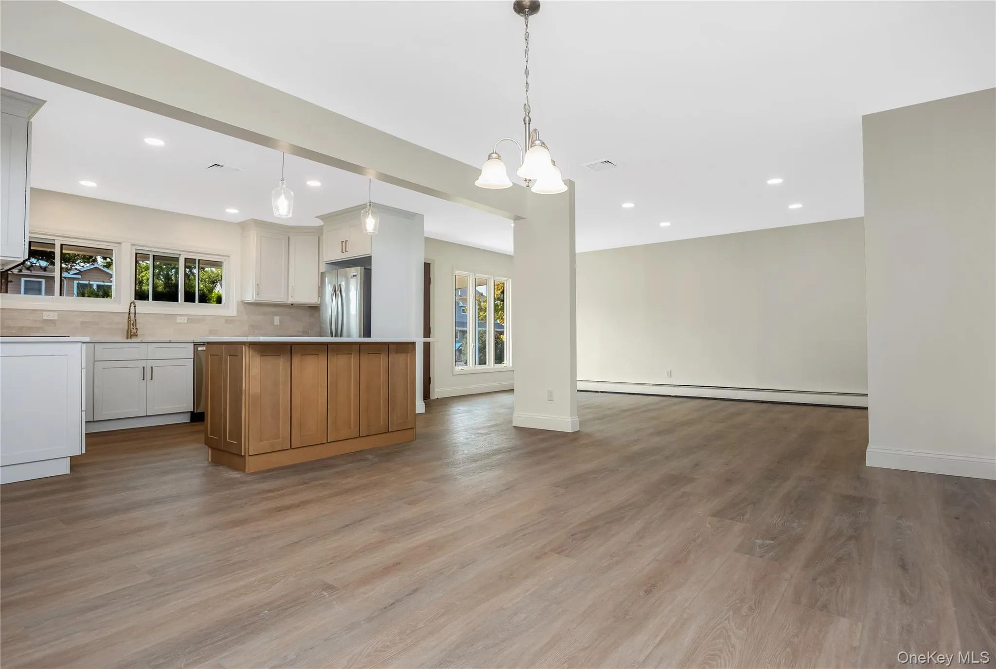 Open Floor plan Open Floor plan
