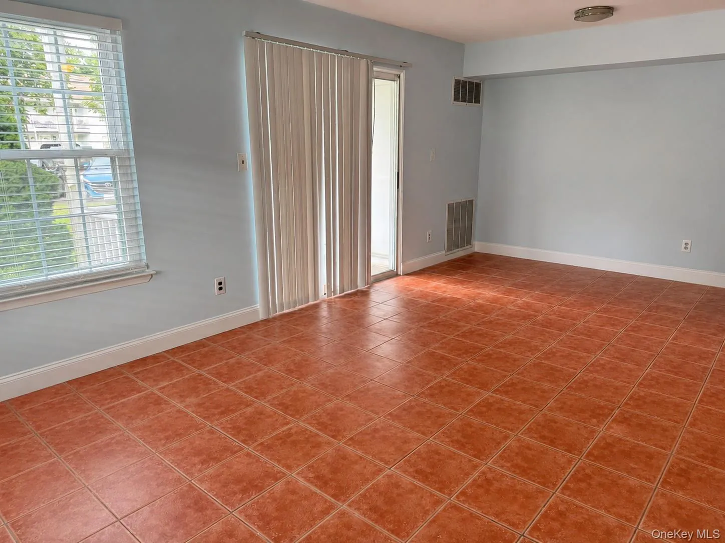 161 Fairview Circle, Brookhaven, NY, 2 Bedrooms Bedrooms, 4 Rooms Rooms,1 BathroomBathrooms,Residential Lease,For Rent,Fairview,0,1038497 161 Fairview Circle, Brookhaven, NY, 2 Bedrooms Bedrooms, 4 Rooms Rooms,1 BathroomBathrooms,Residential Lease,For Rent,Fairview,0,1038497