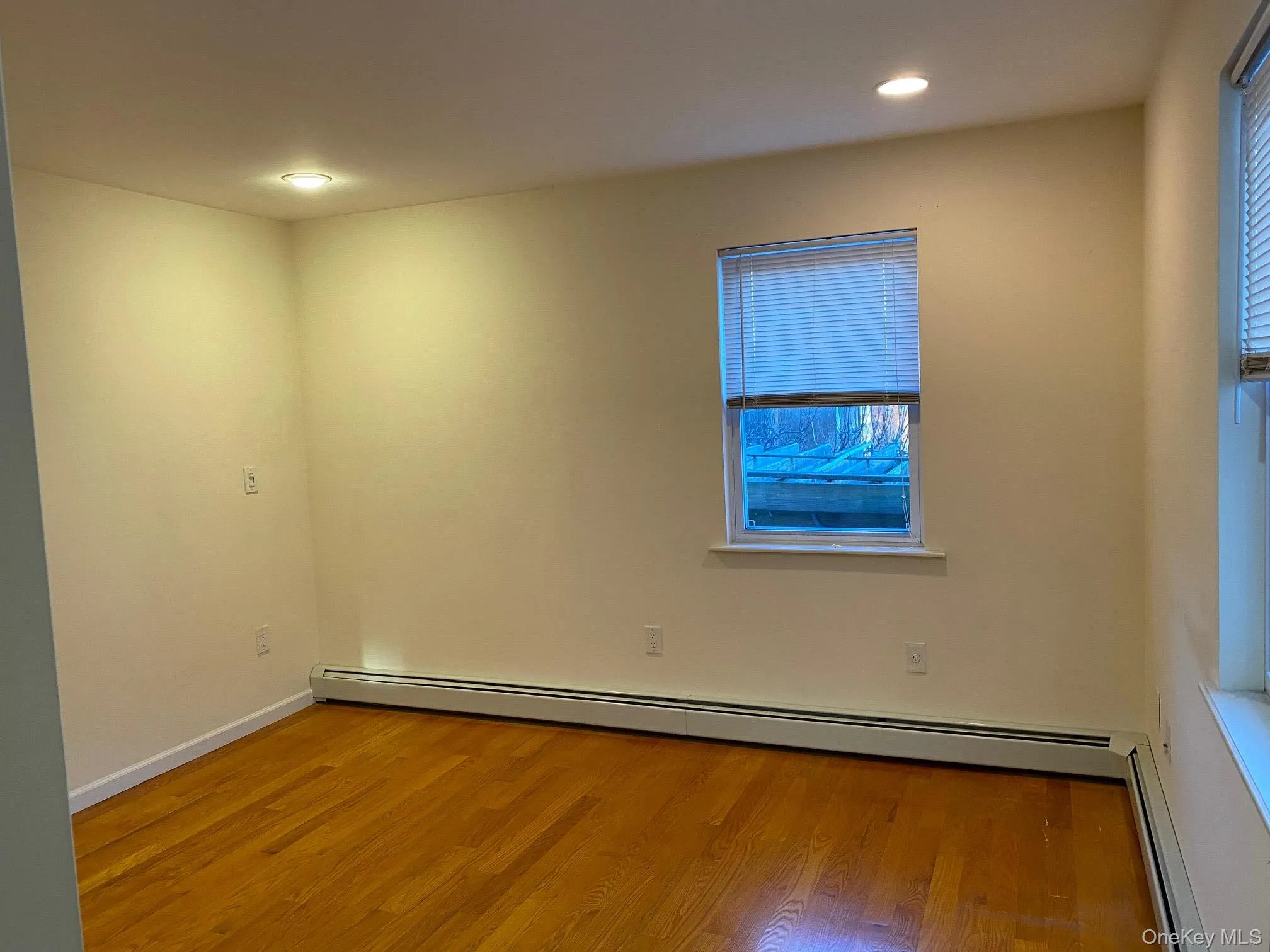 47-19 194th Street, New York, NY, 3 Bedrooms Bedrooms, 6 Rooms Rooms,2 BathroomsBathrooms,Residential Lease,For Rent,194th,0,1038500 47-19 194th Street, New York, NY, 3 Bedrooms Bedrooms, 6 Rooms Rooms,2 BathroomsBathrooms,Residential Lease,For Rent,194th,0,1038500