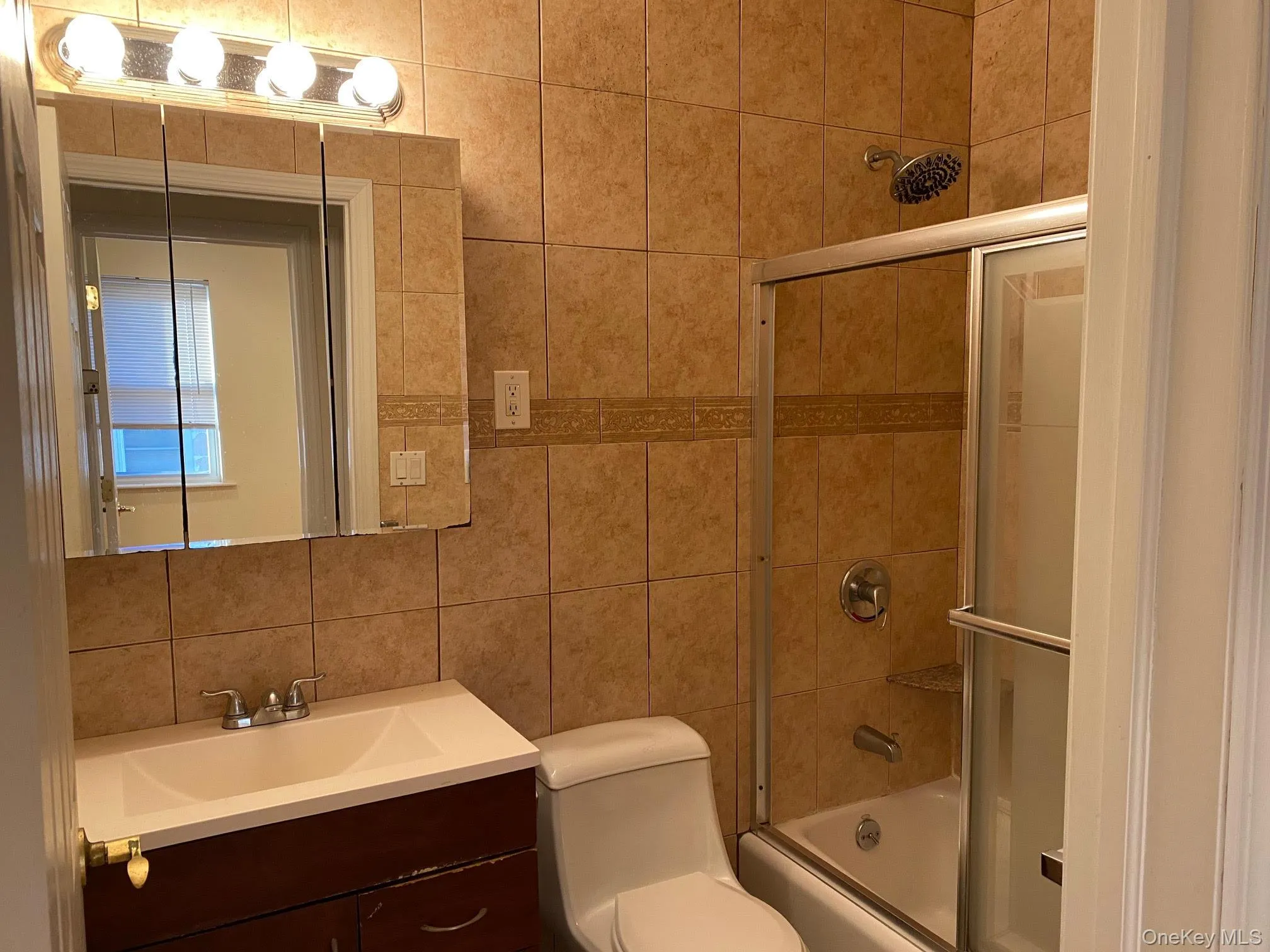47-19 194th Street, New York, NY, 3 Bedrooms Bedrooms, 6 Rooms Rooms,2 BathroomsBathrooms,Residential Lease,For Rent,194th,0,1038500 47-19 194th Street, New York, NY, 3 Bedrooms Bedrooms, 6 Rooms Rooms,2 BathroomsBathrooms,Residential Lease,For Rent,194th,0,1038500