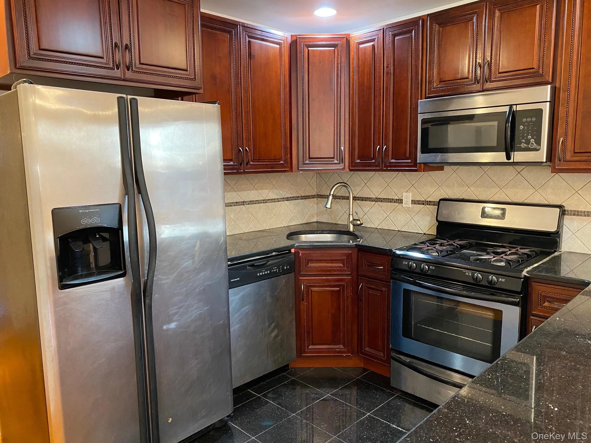 47-19 194th Street, New York, NY, 3 Bedrooms Bedrooms, 6 Rooms Rooms,2 BathroomsBathrooms,Residential Lease,For Rent,194th,0,1038500 47-19 194th Street, New York, NY, 3 Bedrooms Bedrooms, 6 Rooms Rooms,2 BathroomsBathrooms,Residential Lease,For Rent,194th,0,1038500