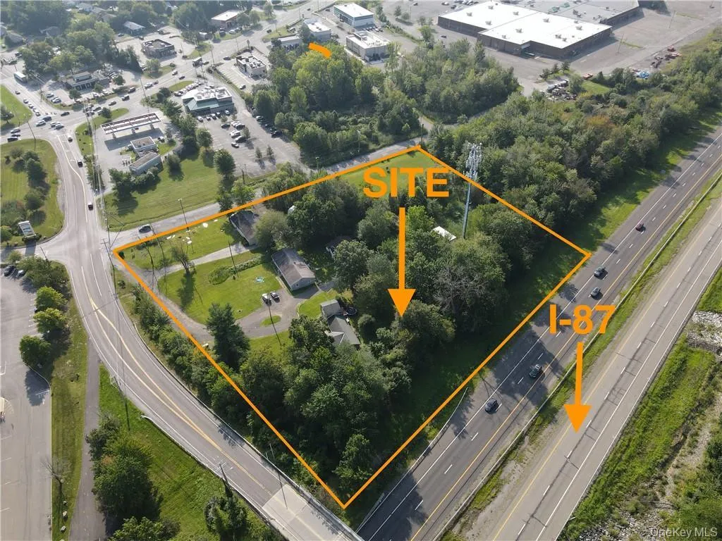13 Meadow Hill Road, Newburgh (town), NY, ,Commercial Lease,For Rent,Meadow Hill,0,1038501 13 Meadow Hill Road, Newburgh (town), NY, ,Commercial Lease,For Rent,Meadow Hill,0,1038501