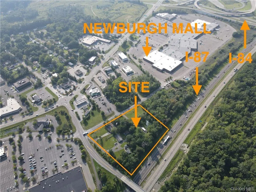 13 Meadow Hill Road, Newburgh (town), NY, ,Commercial Lease,For Rent,Meadow Hill,0,1038501 13 Meadow Hill Road, Newburgh (town), NY, ,Commercial Lease,For Rent,Meadow Hill,0,1038501