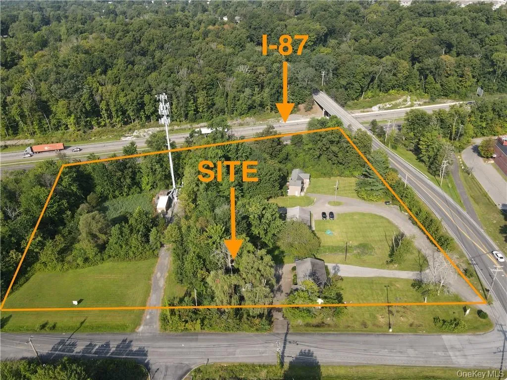 13 Meadow Hill Road, Newburgh (town), NY, ,Commercial Lease,For Rent,Meadow Hill,0,1038501 13 Meadow Hill Road, Newburgh (town), NY, ,Commercial Lease,For Rent,Meadow Hill,0,1038501