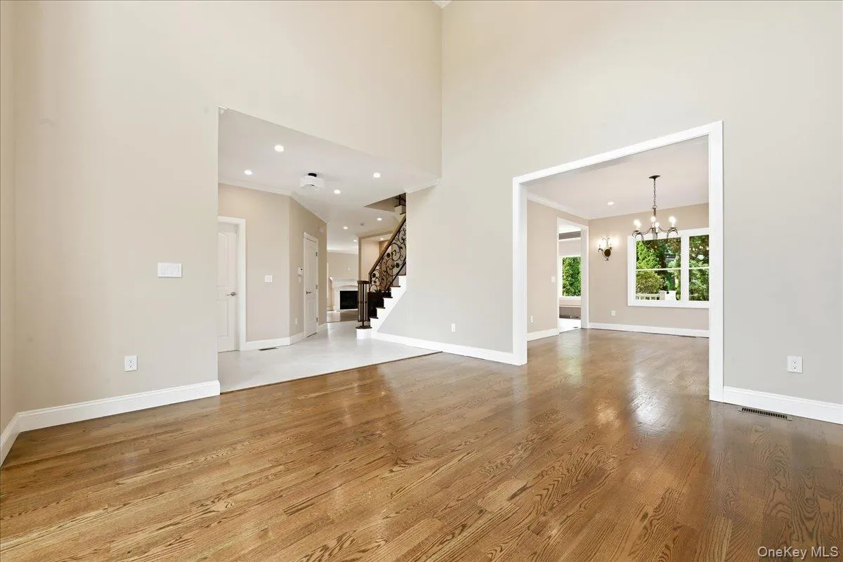 4 Corin Court, Oyster Bay, NY, 4 Bedrooms Bedrooms, 8 Rooms Rooms,3 BathroomsBathrooms,Residential,For Rent,Corin,0,1038506 4 Corin Court, Oyster Bay, NY, 4 Bedrooms Bedrooms, 8 Rooms Rooms,3 BathroomsBathrooms,Residential,For Rent,Corin,0,1038506