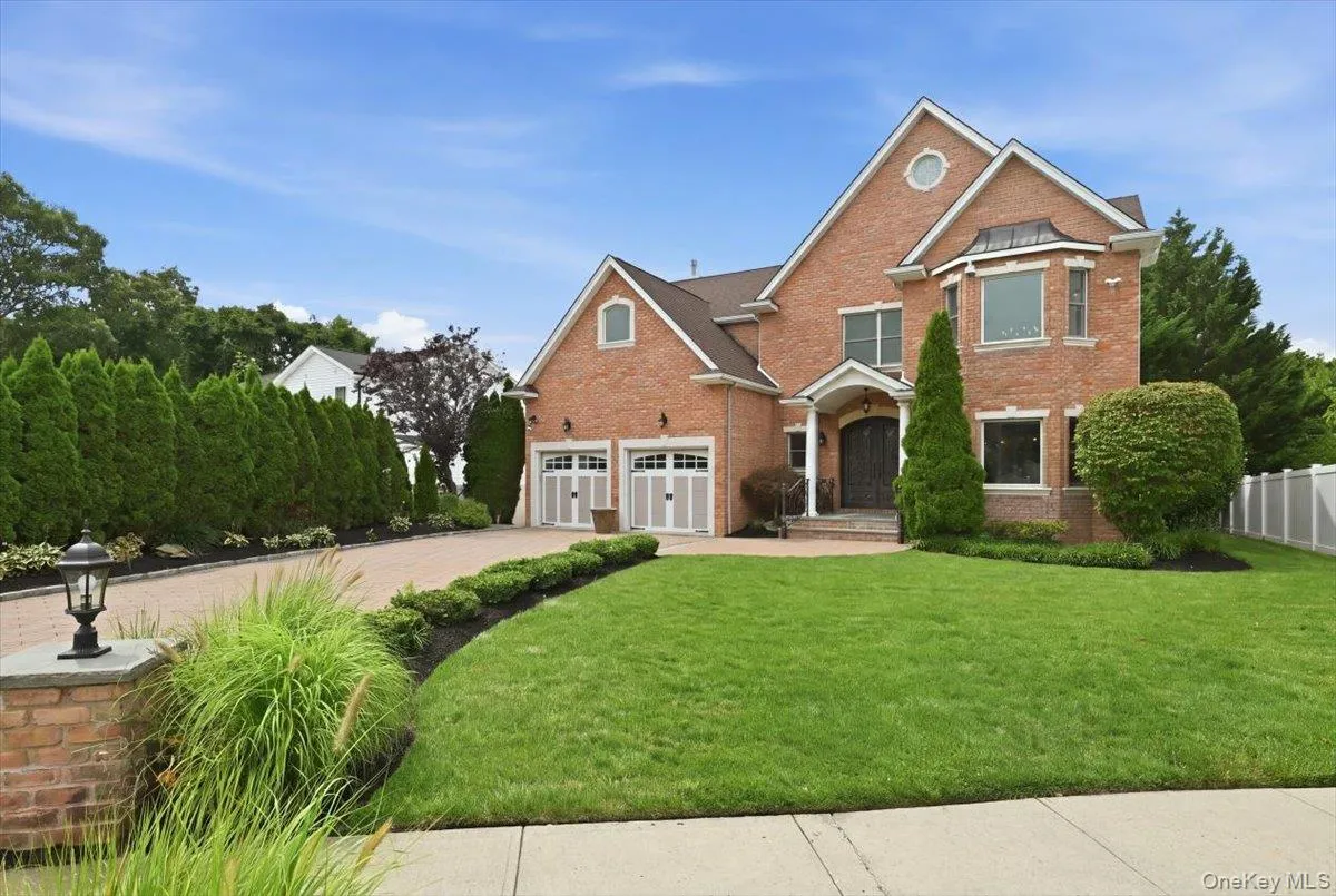 4 Corin Court, Oyster Bay, NY, 4 Bedrooms Bedrooms, 8 Rooms Rooms,3 BathroomsBathrooms,Residential,For Rent,Corin,0,1038506 4 Corin Court, Oyster Bay, NY, 4 Bedrooms Bedrooms, 8 Rooms Rooms,3 BathroomsBathrooms,Residential,For Rent,Corin,0,1038506