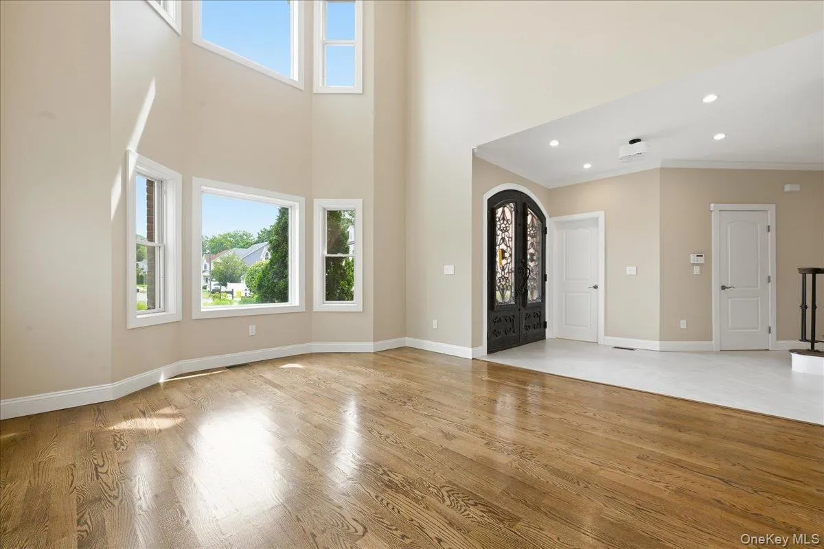 4 Corin Court, Oyster Bay, NY, 4 Bedrooms Bedrooms, 8 Rooms Rooms,3 BathroomsBathrooms,Residential,For Rent,Corin,0,1038506 4 Corin Court, Oyster Bay, NY, 4 Bedrooms Bedrooms, 8 Rooms Rooms,3 BathroomsBathrooms,Residential,For Rent,Corin,0,1038506