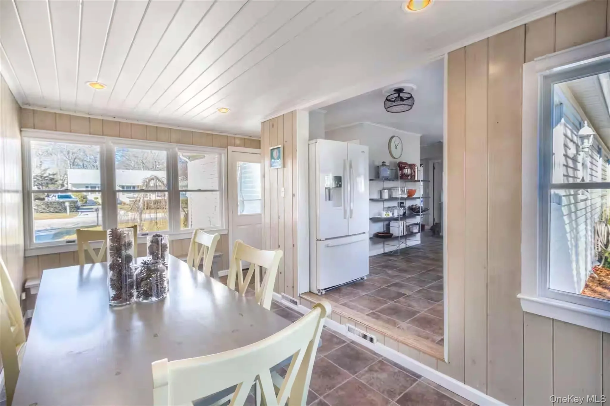 25 Huckleberry Lane, Southampton, NY, 2 Bedrooms Bedrooms, 4 Rooms Rooms,1 BathroomBathrooms,Residential Lease,For Rent,Huckleberry,0,1038509 25 Huckleberry Lane, Southampton, NY, 2 Bedrooms Bedrooms, 4 Rooms Rooms,1 BathroomBathrooms,Residential Lease,For Rent,Huckleberry,0,1038509