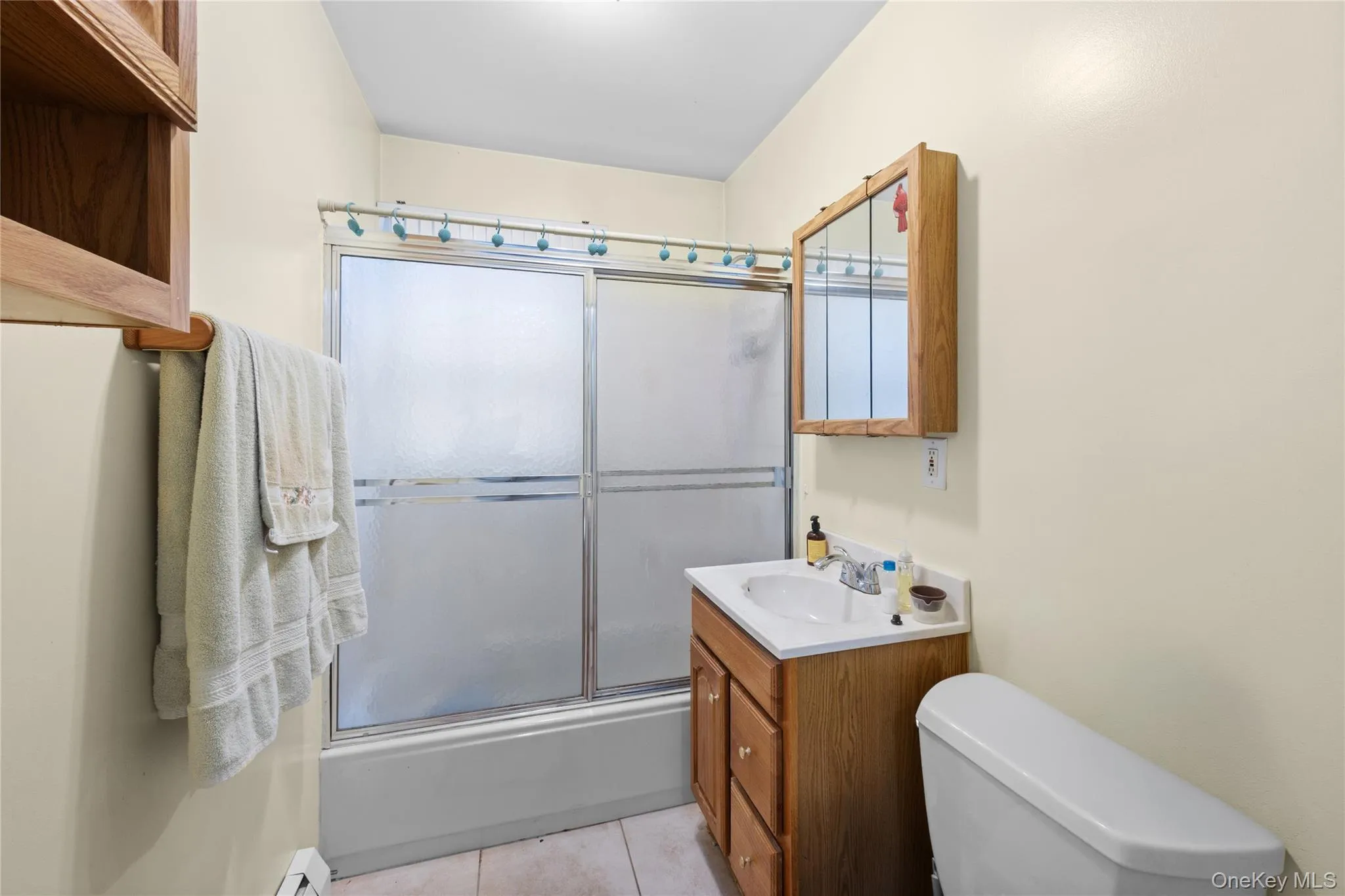 28 Book Lane, Hempstead, NY, 5 Bedrooms Bedrooms, 10 Rooms Rooms,2 BathroomsBathrooms,Residential,For Rent,Book,0,1038510 28 Book Lane, Hempstead, NY, 5 Bedrooms Bedrooms, 10 Rooms Rooms,2 BathroomsBathrooms,Residential,For Rent,Book,0,1038510