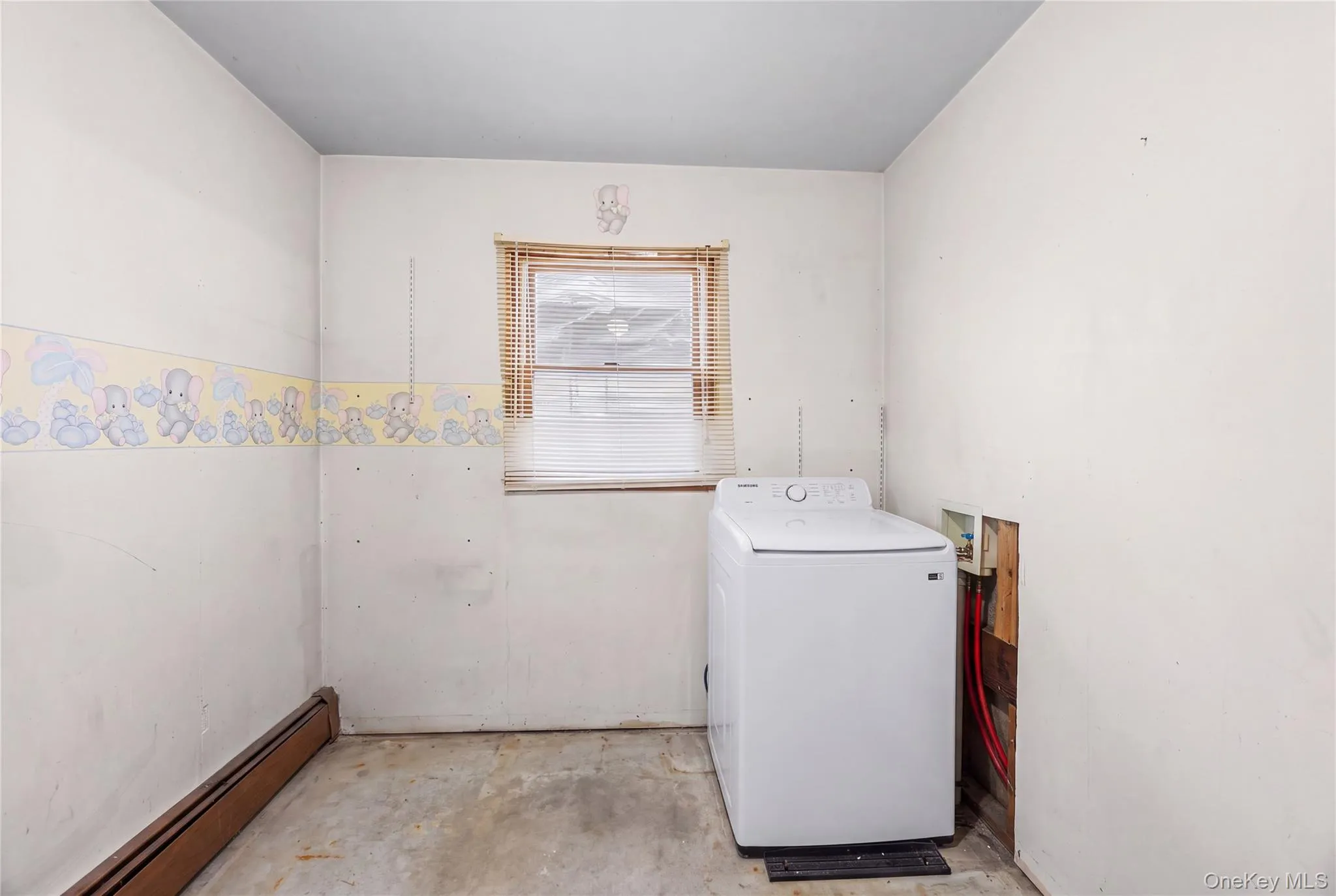 28 Book Lane, Hempstead, NY, 5 Bedrooms Bedrooms, 10 Rooms Rooms,2 BathroomsBathrooms,Residential,For Rent,Book,0,1038510 28 Book Lane, Hempstead, NY, 5 Bedrooms Bedrooms, 10 Rooms Rooms,2 BathroomsBathrooms,Residential,For Rent,Book,0,1038510
