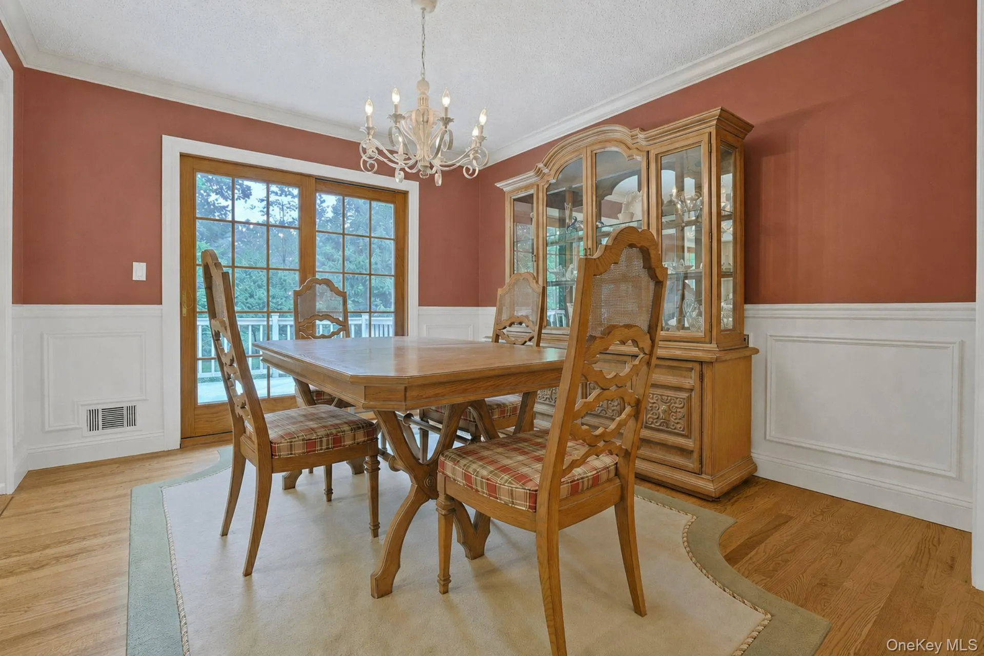 38 York Drive, Clarkstown, NY, 4 Bedrooms Bedrooms, 7 Rooms Rooms,2 BathroomsBathrooms,Residential,For Rent,York,0,1038511 38 York Drive, Clarkstown, NY, 4 Bedrooms Bedrooms, 7 Rooms Rooms,2 BathroomsBathrooms,Residential,For Rent,York,0,1038511