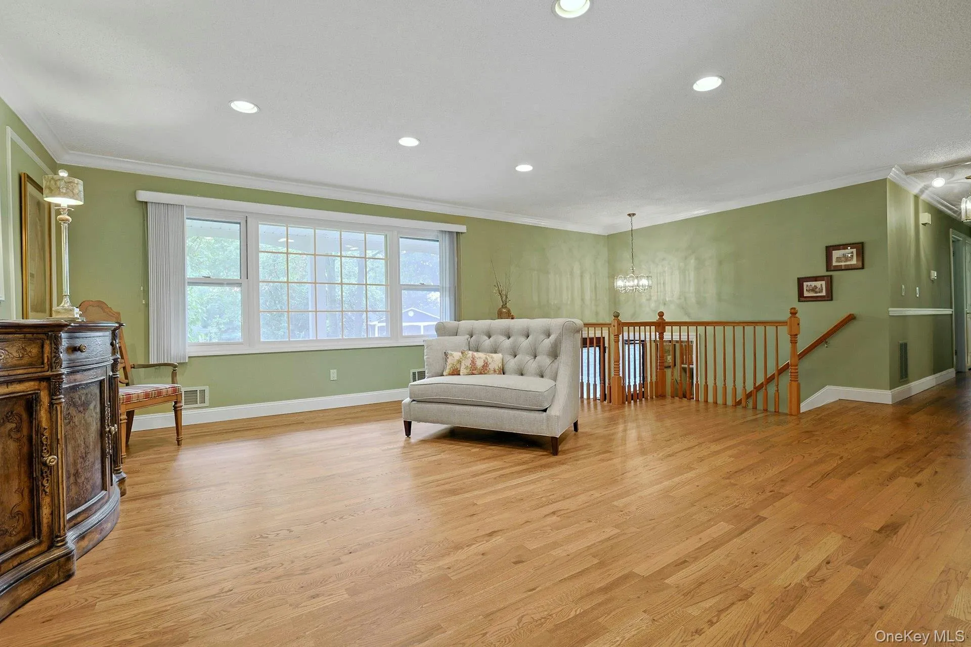 38 York Drive, Clarkstown, NY, 4 Bedrooms Bedrooms, 7 Rooms Rooms,2 BathroomsBathrooms,Residential,For Rent,York,0,1038511 38 York Drive, Clarkstown, NY, 4 Bedrooms Bedrooms, 7 Rooms Rooms,2 BathroomsBathrooms,Residential,For Rent,York,0,1038511