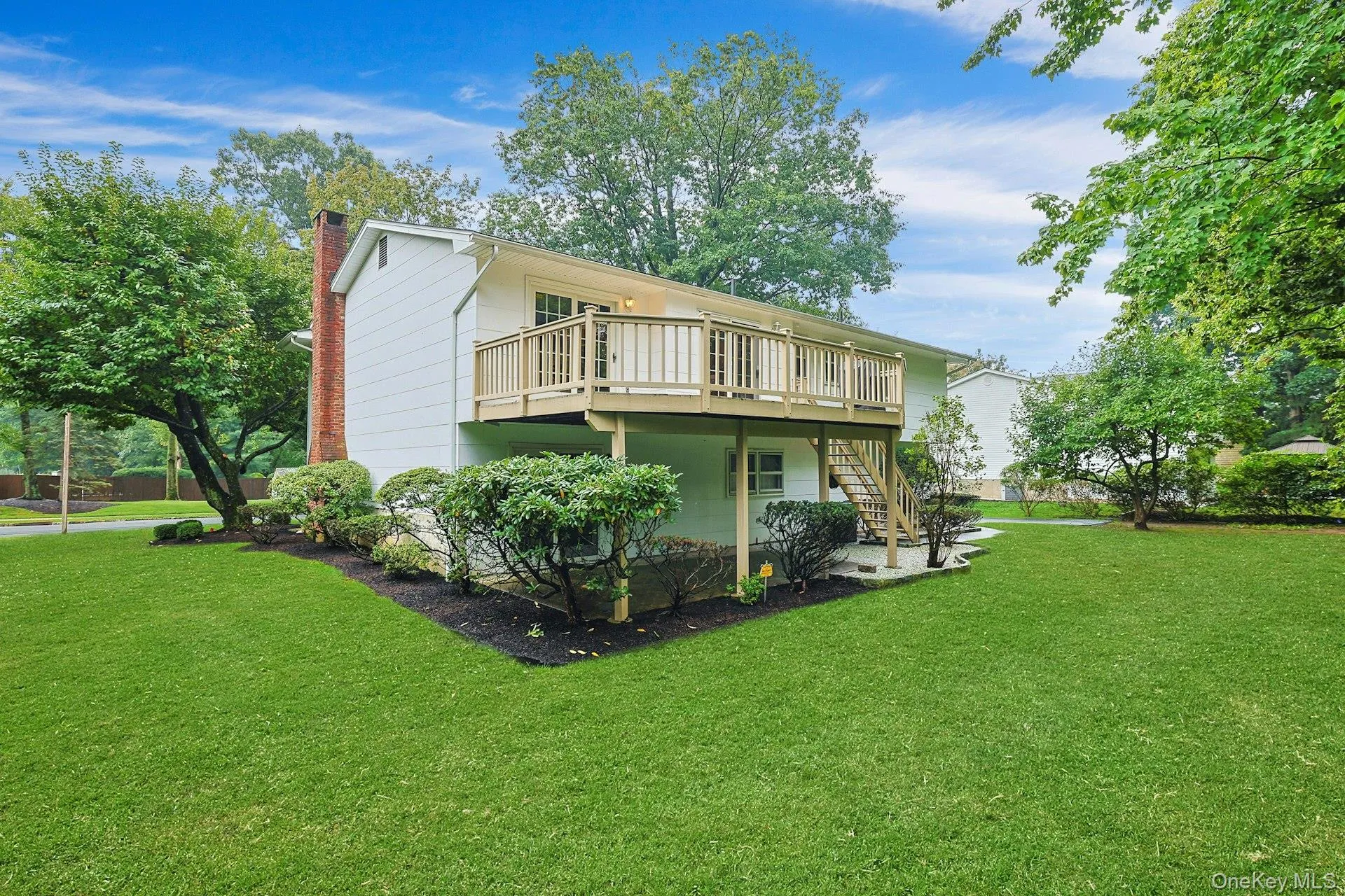 38 York Drive, Clarkstown, NY, 4 Bedrooms Bedrooms, 7 Rooms Rooms,2 BathroomsBathrooms,Residential,For Rent,York,0,1038511 38 York Drive, Clarkstown, NY, 4 Bedrooms Bedrooms, 7 Rooms Rooms,2 BathroomsBathrooms,Residential,For Rent,York,0,1038511