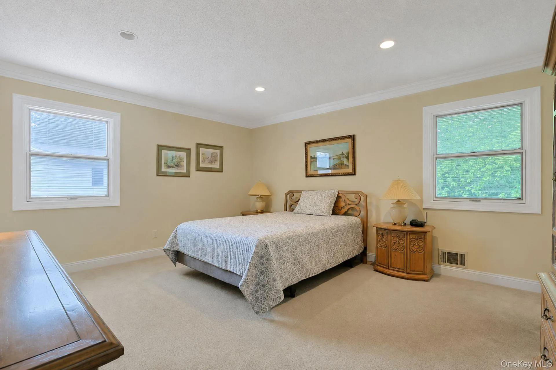 38 York Drive, Clarkstown, NY, 4 Bedrooms Bedrooms, 7 Rooms Rooms,2 BathroomsBathrooms,Residential,For Rent,York,0,1038511 38 York Drive, Clarkstown, NY, 4 Bedrooms Bedrooms, 7 Rooms Rooms,2 BathroomsBathrooms,Residential,For Rent,York,0,1038511