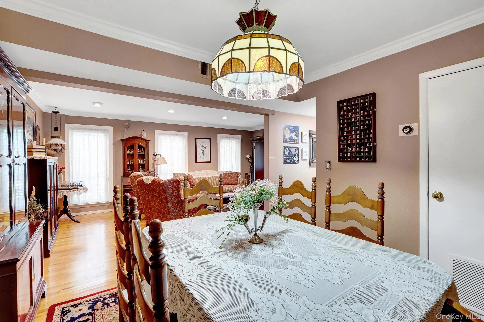 11 Clubhouse Court, Oyster Bay, NY, 3 Bedrooms Bedrooms, 9 Rooms Rooms,2 BathroomsBathrooms,Residential,For Rent,Clubhouse,0,1038513 11 Clubhouse Court, Oyster Bay, NY, 3 Bedrooms Bedrooms, 9 Rooms Rooms,2 BathroomsBathrooms,Residential,For Rent,Clubhouse,0,1038513