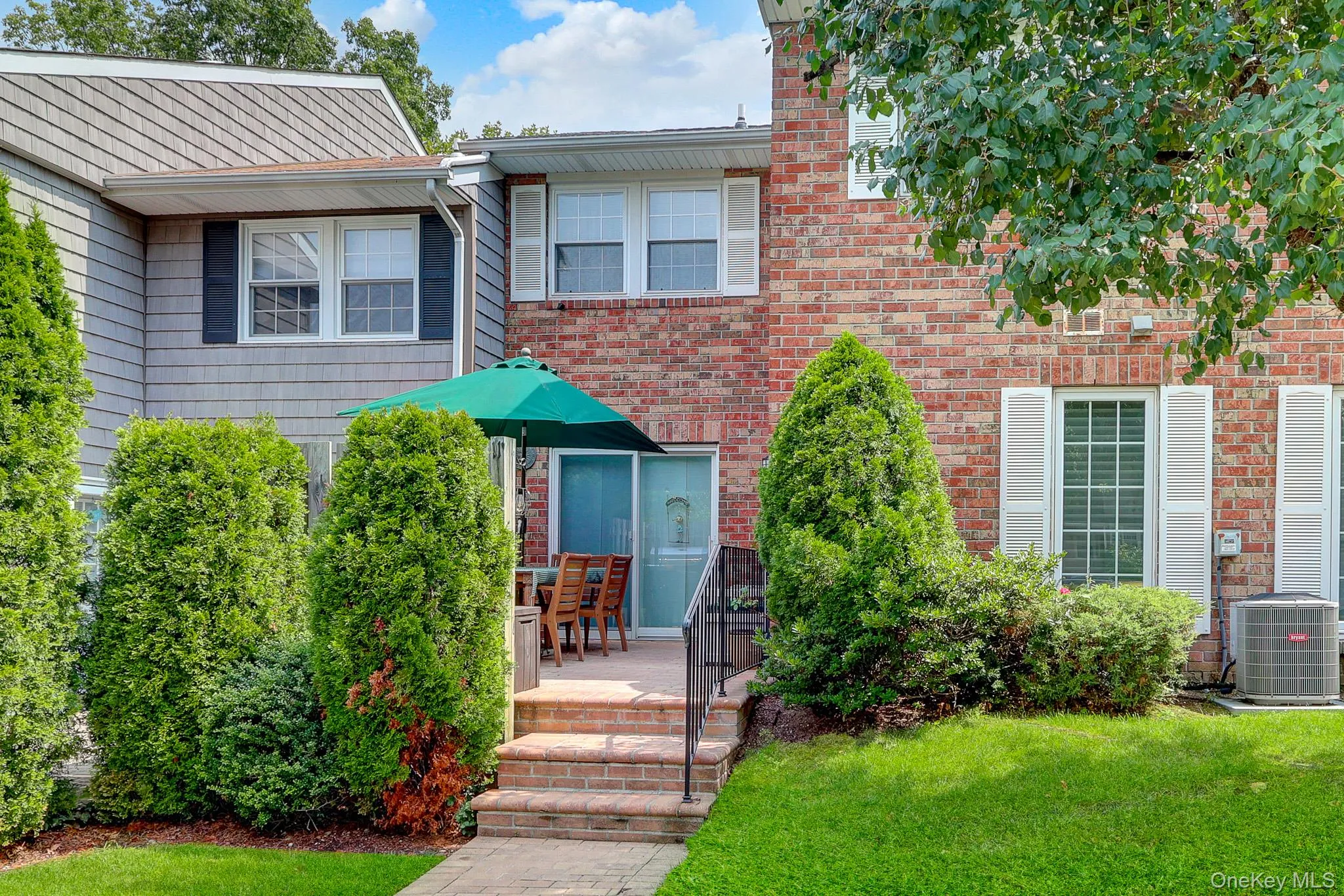 11 Clubhouse Court, Oyster Bay, NY, 3 Bedrooms Bedrooms, 9 Rooms Rooms,2 BathroomsBathrooms,Residential,For Rent,Clubhouse,0,1038513 11 Clubhouse Court, Oyster Bay, NY, 3 Bedrooms Bedrooms, 9 Rooms Rooms,2 BathroomsBathrooms,Residential,For Rent,Clubhouse,0,1038513