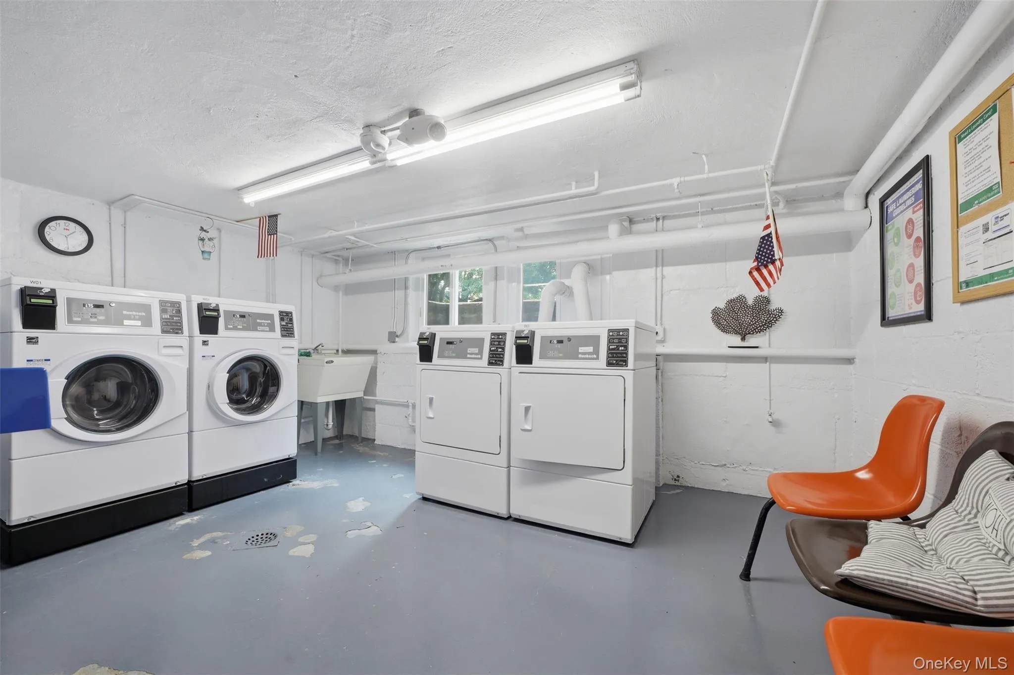Laundry conveniently located in building Laundry conveniently located in building
