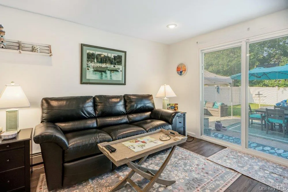 107 Avenue A, Islip, NY, 4 Bedrooms Bedrooms, 9 Rooms Rooms,2 BathroomsBathrooms,Residential,For Rent,Avenue A,0,1038516 107 Avenue A, Islip, NY, 4 Bedrooms Bedrooms, 9 Rooms Rooms,2 BathroomsBathrooms,Residential,For Rent,Avenue A,0,1038516