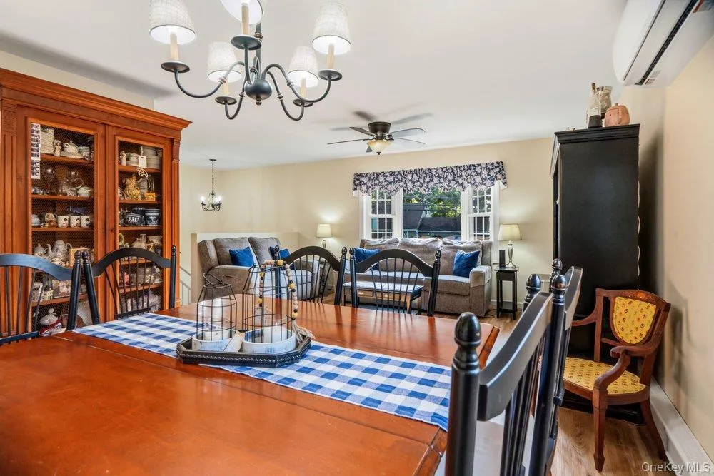 107 Avenue A, Islip, NY, 4 Bedrooms Bedrooms, 9 Rooms Rooms,2 BathroomsBathrooms,Residential,For Rent,Avenue A,0,1038516 107 Avenue A, Islip, NY, 4 Bedrooms Bedrooms, 9 Rooms Rooms,2 BathroomsBathrooms,Residential,For Rent,Avenue A,0,1038516