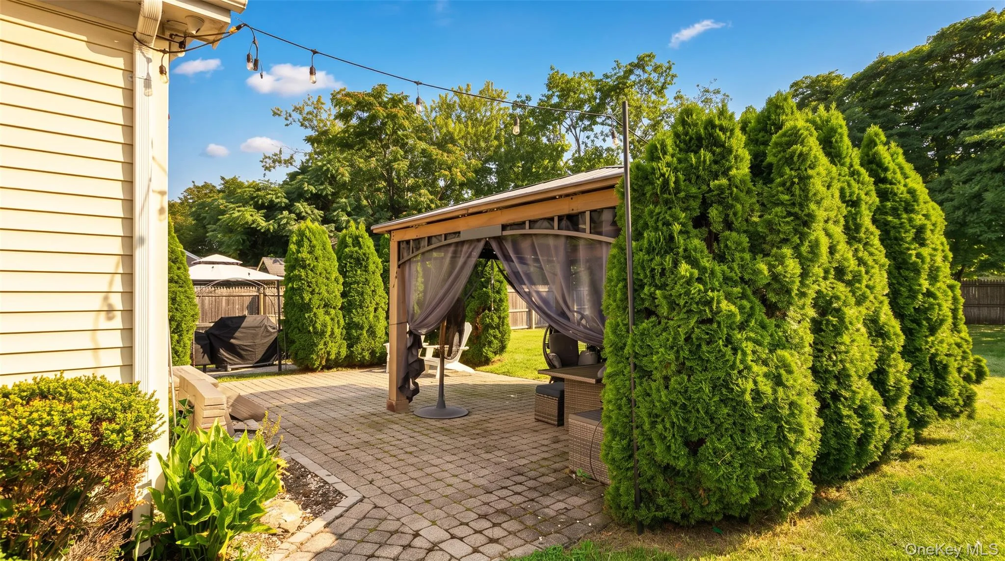 27 Wood Avenue, Brookhaven, NY, 3 Bedrooms Bedrooms, 6 Rooms Rooms,1 BathroomBathrooms,Residential,For Rent,Wood,0,1038520 27 Wood Avenue, Brookhaven, NY, 3 Bedrooms Bedrooms, 6 Rooms Rooms,1 BathroomBathrooms,Residential,For Rent,Wood,0,1038520