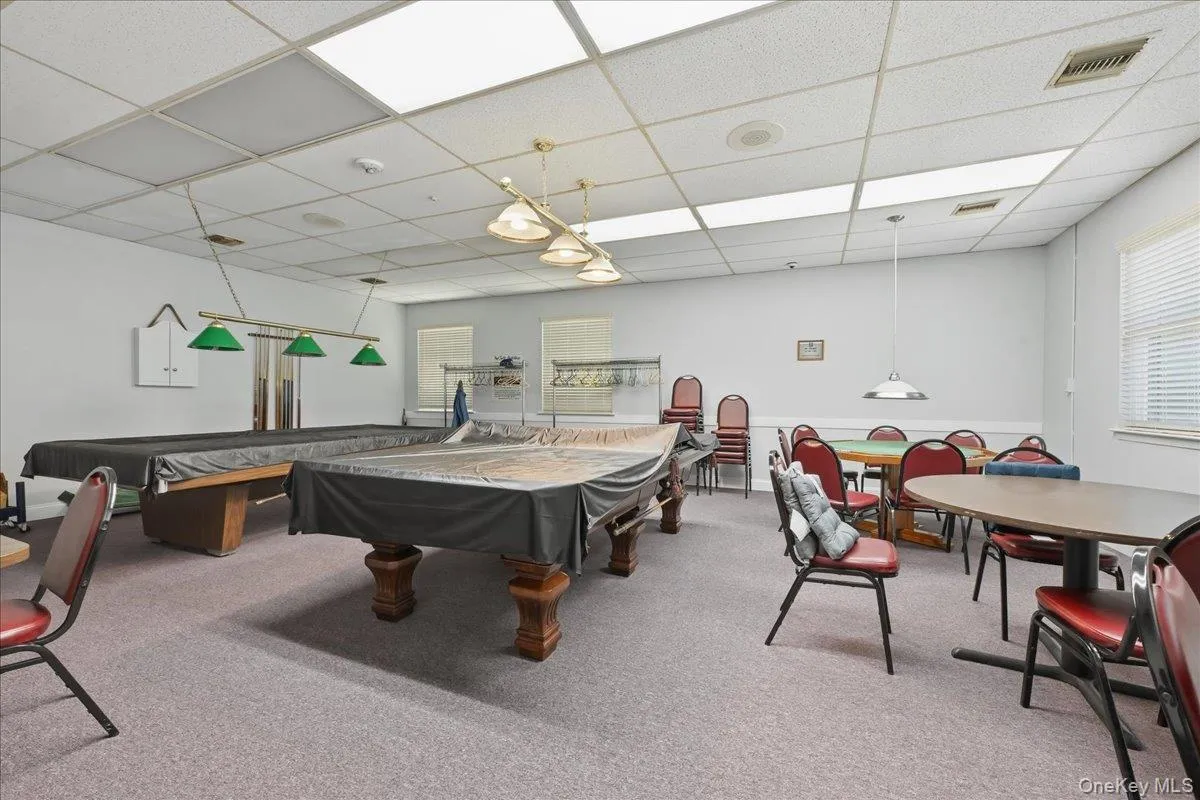 90 Knolls Drive, Brookhaven, NY, 2 Bedrooms Bedrooms, 5 Rooms Rooms,2 BathroomsBathrooms,Residential,For Rent,Knolls,0,1038527 90 Knolls Drive, Brookhaven, NY, 2 Bedrooms Bedrooms, 5 Rooms Rooms,2 BathroomsBathrooms,Residential,For Rent,Knolls,0,1038527