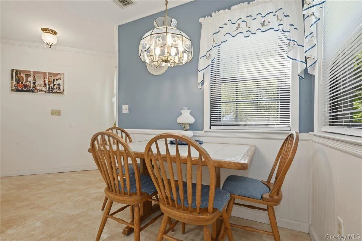90 Knolls Drive, Brookhaven, NY, 2 Bedrooms Bedrooms, 5 Rooms Rooms,2 BathroomsBathrooms,Residential,For Rent,Knolls,0,1038527 90 Knolls Drive, Brookhaven, NY, 2 Bedrooms Bedrooms, 5 Rooms Rooms,2 BathroomsBathrooms,Residential,For Rent,Knolls,0,1038527