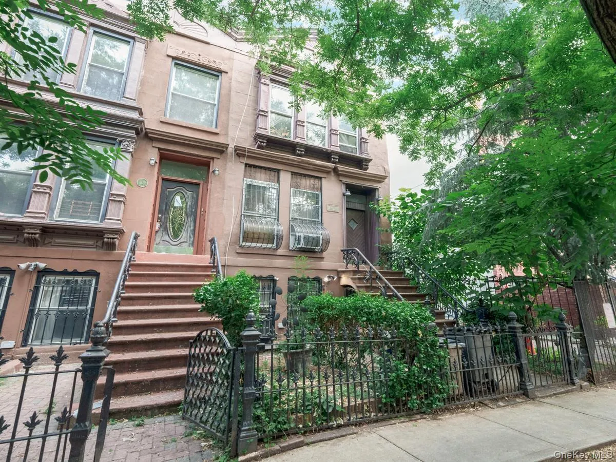 809A Greene Avenue, New York, NY, 5 Bedrooms Bedrooms, 10 Rooms Rooms,3 BathroomsBathrooms,Residential,For Rent,Greene Avenue,0,1038528 809A Greene Avenue, New York, NY, 5 Bedrooms Bedrooms, 10 Rooms Rooms,3 BathroomsBathrooms,Residential,For Rent,Greene Avenue,0,1038528