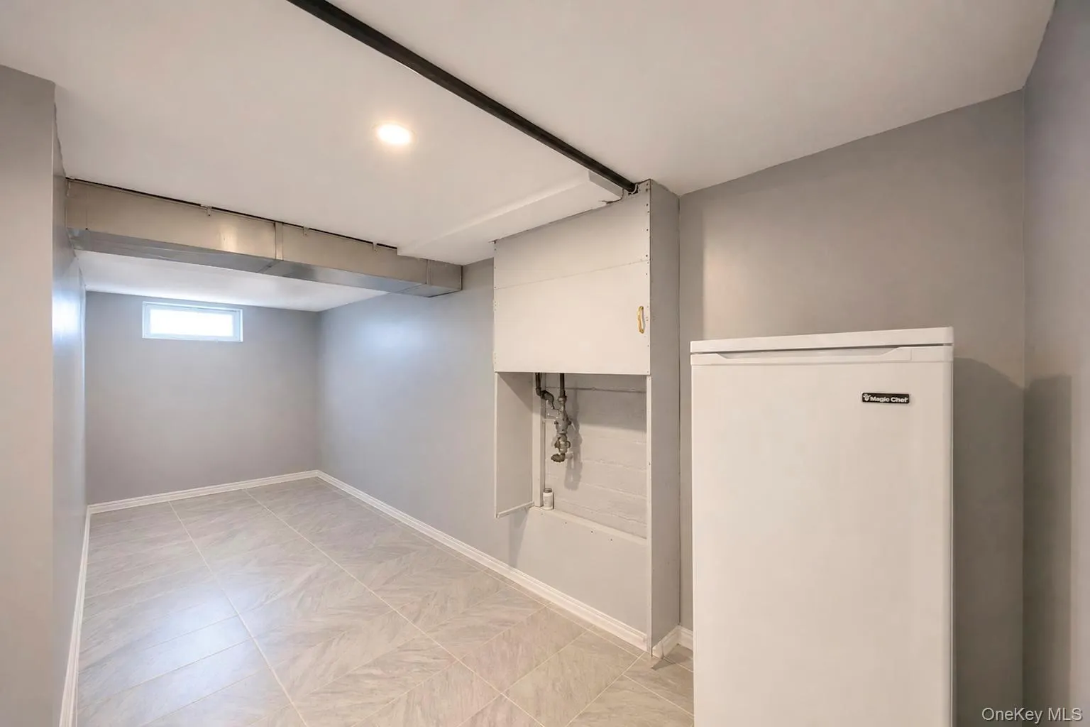 7 Primrose Avenue, Oyster Bay, NY, 3 Bedrooms Bedrooms, 10 Rooms Rooms,2 BathroomsBathrooms,Residential,For Rent,Primrose,0,1038529 7 Primrose Avenue, Oyster Bay, NY, 3 Bedrooms Bedrooms, 10 Rooms Rooms,2 BathroomsBathrooms,Residential,For Rent,Primrose,0,1038529