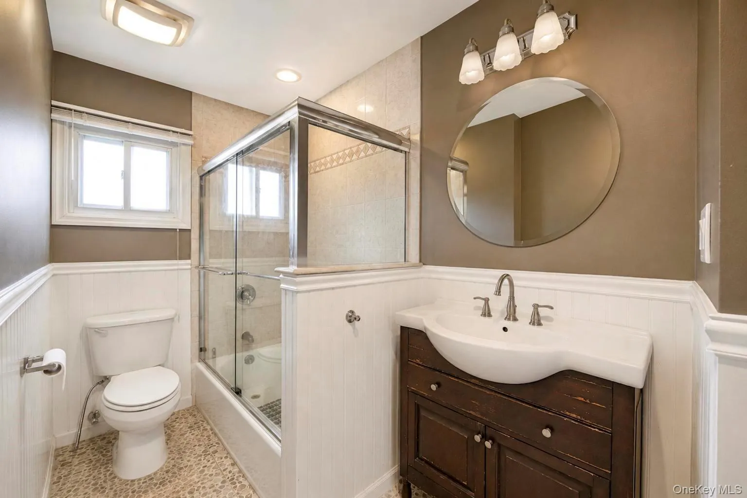 7 Primrose Avenue, Oyster Bay, NY, 3 Bedrooms Bedrooms, 10 Rooms Rooms,2 BathroomsBathrooms,Residential,For Rent,Primrose,0,1038529 7 Primrose Avenue, Oyster Bay, NY, 3 Bedrooms Bedrooms, 10 Rooms Rooms,2 BathroomsBathrooms,Residential,For Rent,Primrose,0,1038529