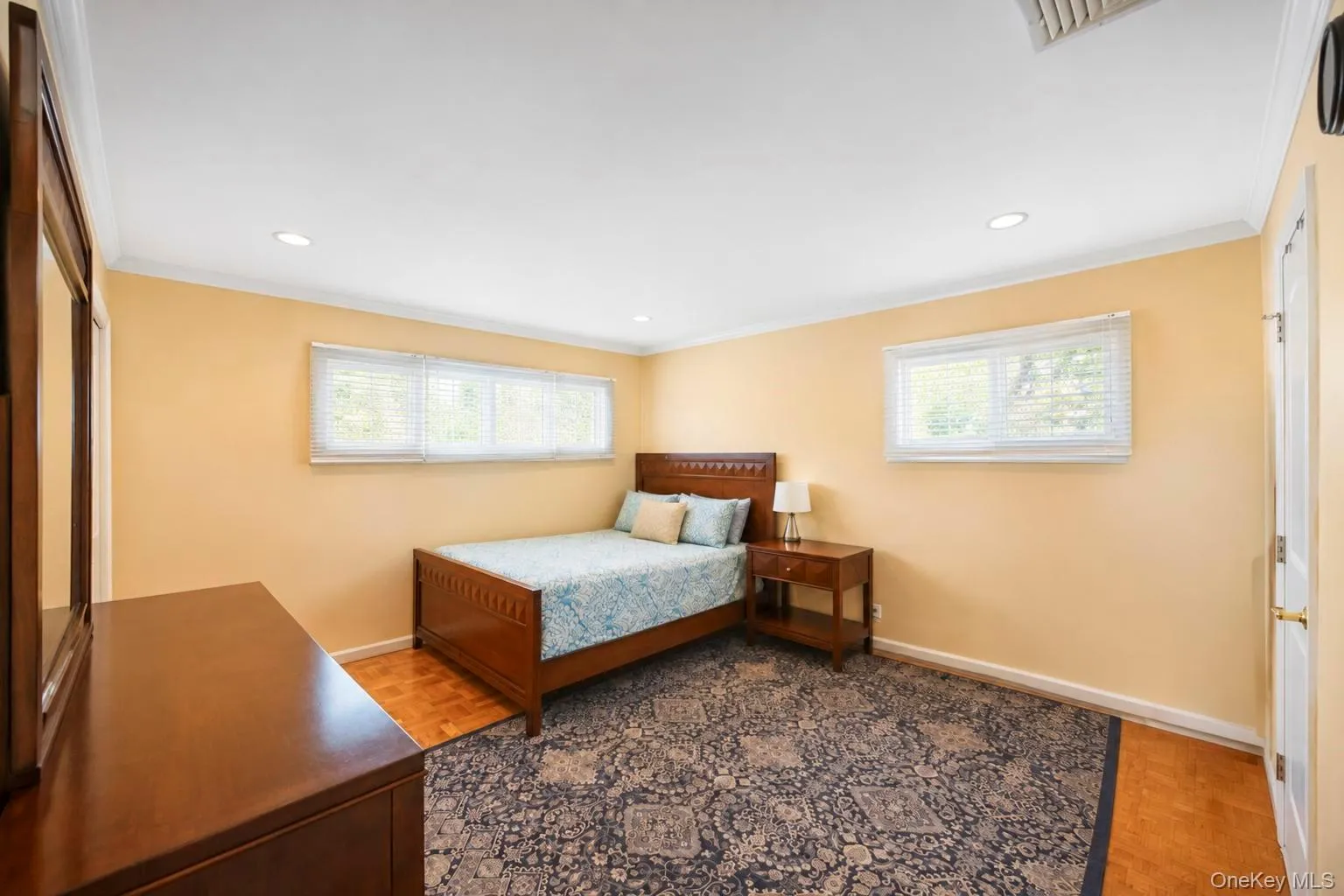 7 Primrose Avenue, Oyster Bay, NY, 3 Bedrooms Bedrooms, 10 Rooms Rooms,2 BathroomsBathrooms,Residential,For Rent,Primrose,0,1038529 7 Primrose Avenue, Oyster Bay, NY, 3 Bedrooms Bedrooms, 10 Rooms Rooms,2 BathroomsBathrooms,Residential,For Rent,Primrose,0,1038529