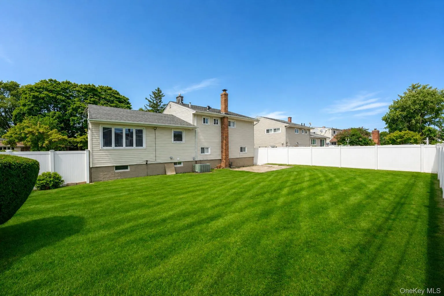 7 Primrose Avenue, Oyster Bay, NY, 3 Bedrooms Bedrooms, 10 Rooms Rooms,2 BathroomsBathrooms,Residential,For Rent,Primrose,0,1038529 7 Primrose Avenue, Oyster Bay, NY, 3 Bedrooms Bedrooms, 10 Rooms Rooms,2 BathroomsBathrooms,Residential,For Rent,Primrose,0,1038529