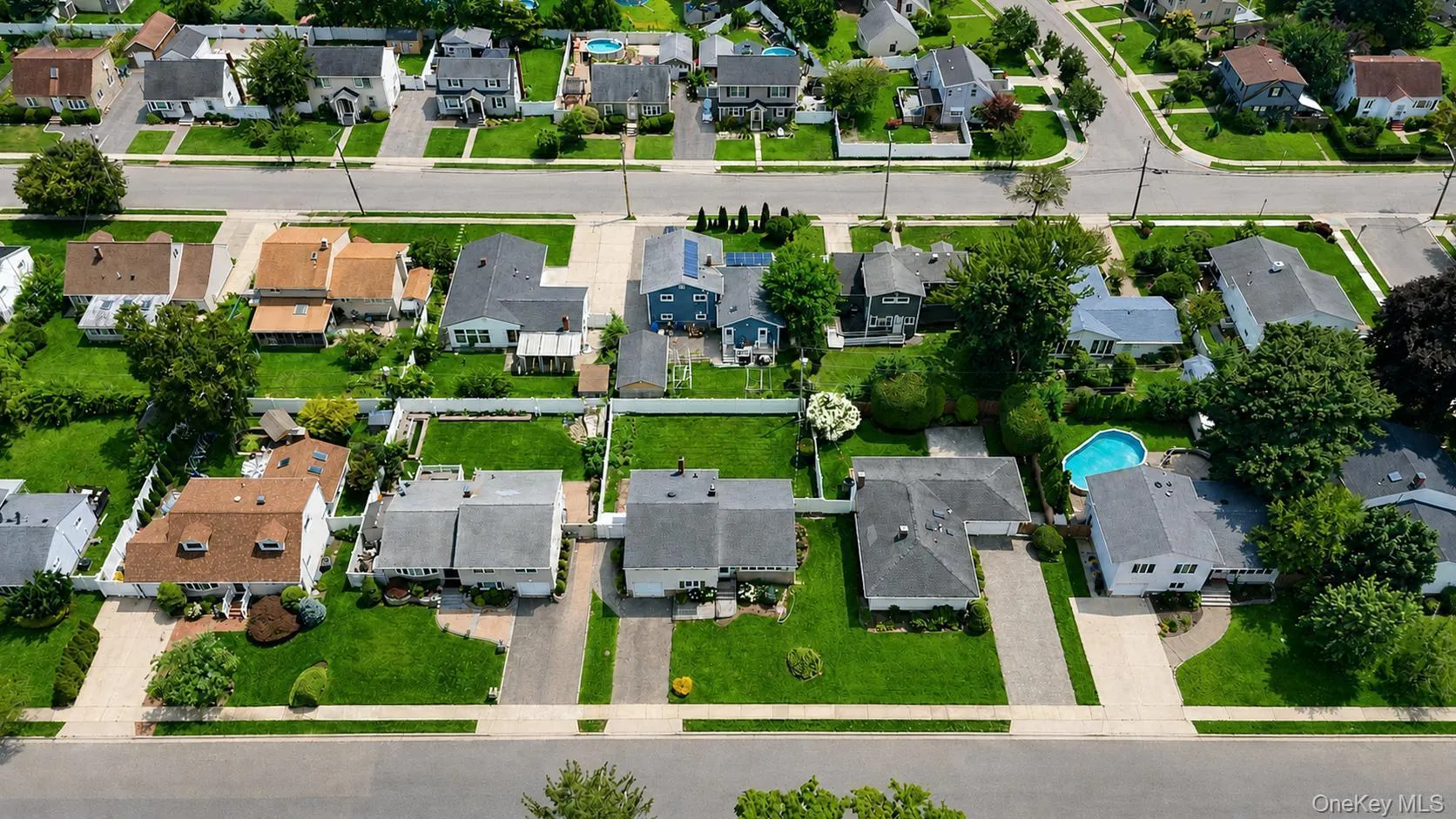 7 Primrose Avenue, Oyster Bay, NY, 3 Bedrooms Bedrooms, 10 Rooms Rooms,2 BathroomsBathrooms,Residential,For Rent,Primrose,0,1038529 7 Primrose Avenue, Oyster Bay, NY, 3 Bedrooms Bedrooms, 10 Rooms Rooms,2 BathroomsBathrooms,Residential,For Rent,Primrose,0,1038529