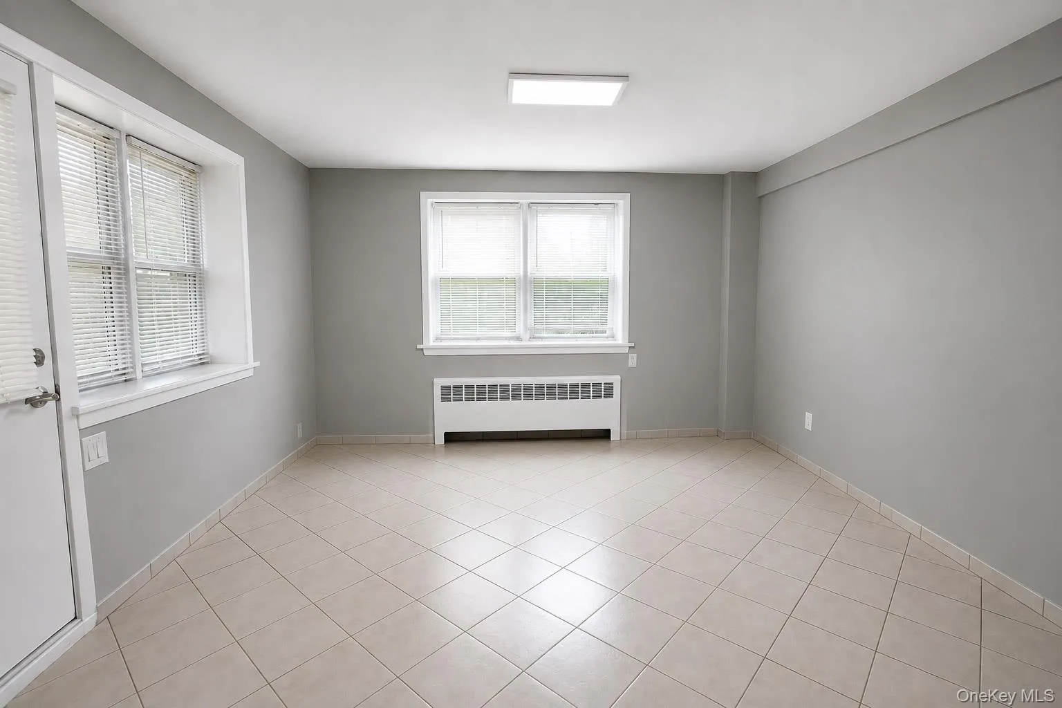 248 Broadway, Long Beach, NY, 1 Bedroom Bedrooms, 4 Rooms Rooms,1 BathroomBathrooms,Residential Lease,For Rent,Broadway,0,1038534 248 Broadway, Long Beach, NY, 1 Bedroom Bedrooms, 4 Rooms Rooms,1 BathroomBathrooms,Residential Lease,For Rent,Broadway,0,1038534