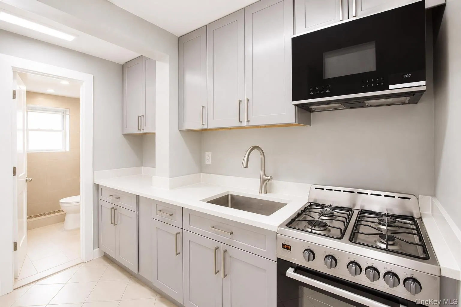 248 Broadway, Long Beach, NY, 1 Bedroom Bedrooms, 4 Rooms Rooms,1 BathroomBathrooms,Residential Lease,For Rent,Broadway,0,1038534 248 Broadway, Long Beach, NY, 1 Bedroom Bedrooms, 4 Rooms Rooms,1 BathroomBathrooms,Residential Lease,For Rent,Broadway,0,1038534