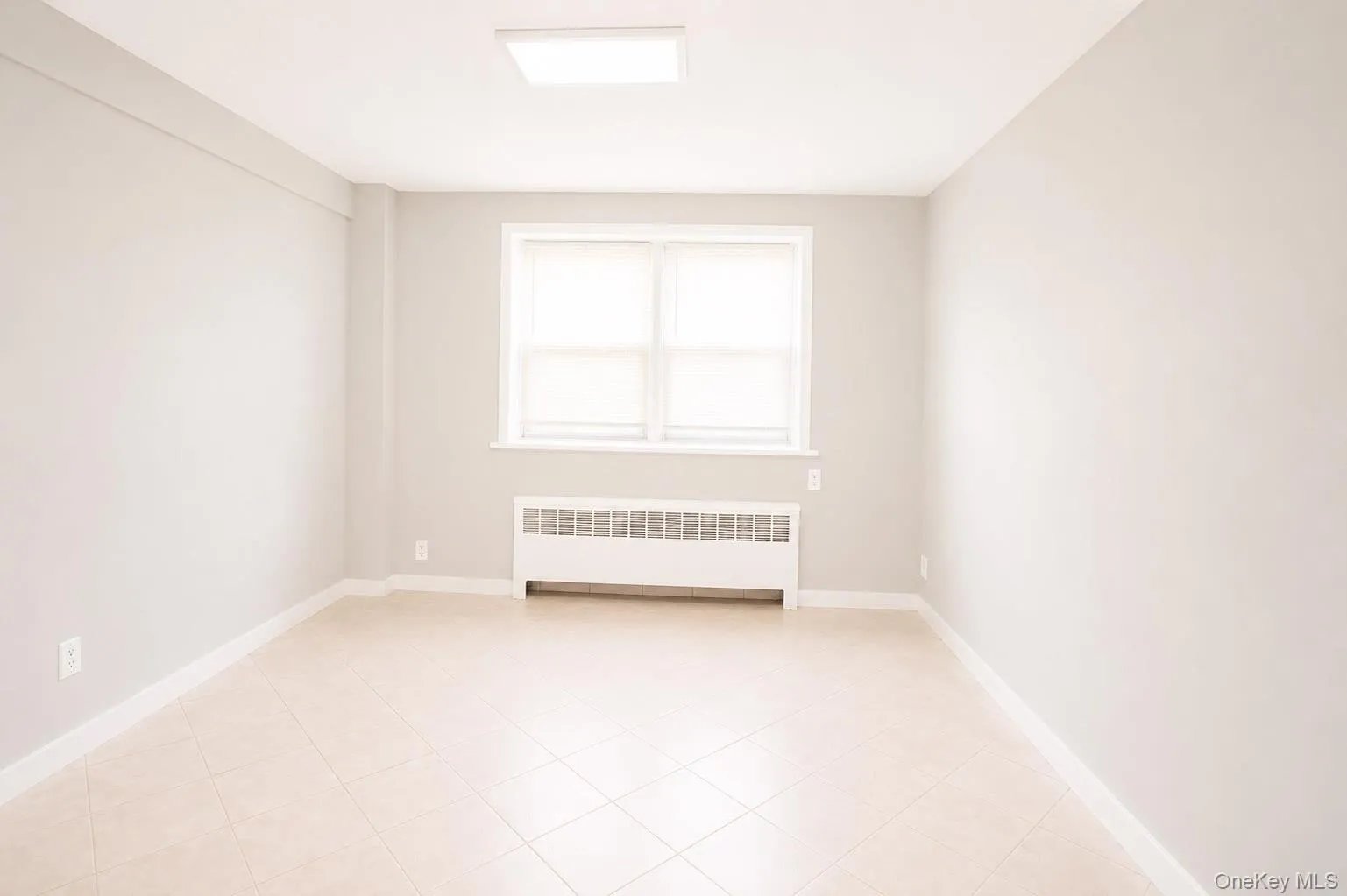 248 Broadway, Long Beach, NY, 1 Bedroom Bedrooms, 4 Rooms Rooms,1 BathroomBathrooms,Residential Lease,For Rent,Broadway,0,1038534 248 Broadway, Long Beach, NY, 1 Bedroom Bedrooms, 4 Rooms Rooms,1 BathroomBathrooms,Residential Lease,For Rent,Broadway,0,1038534