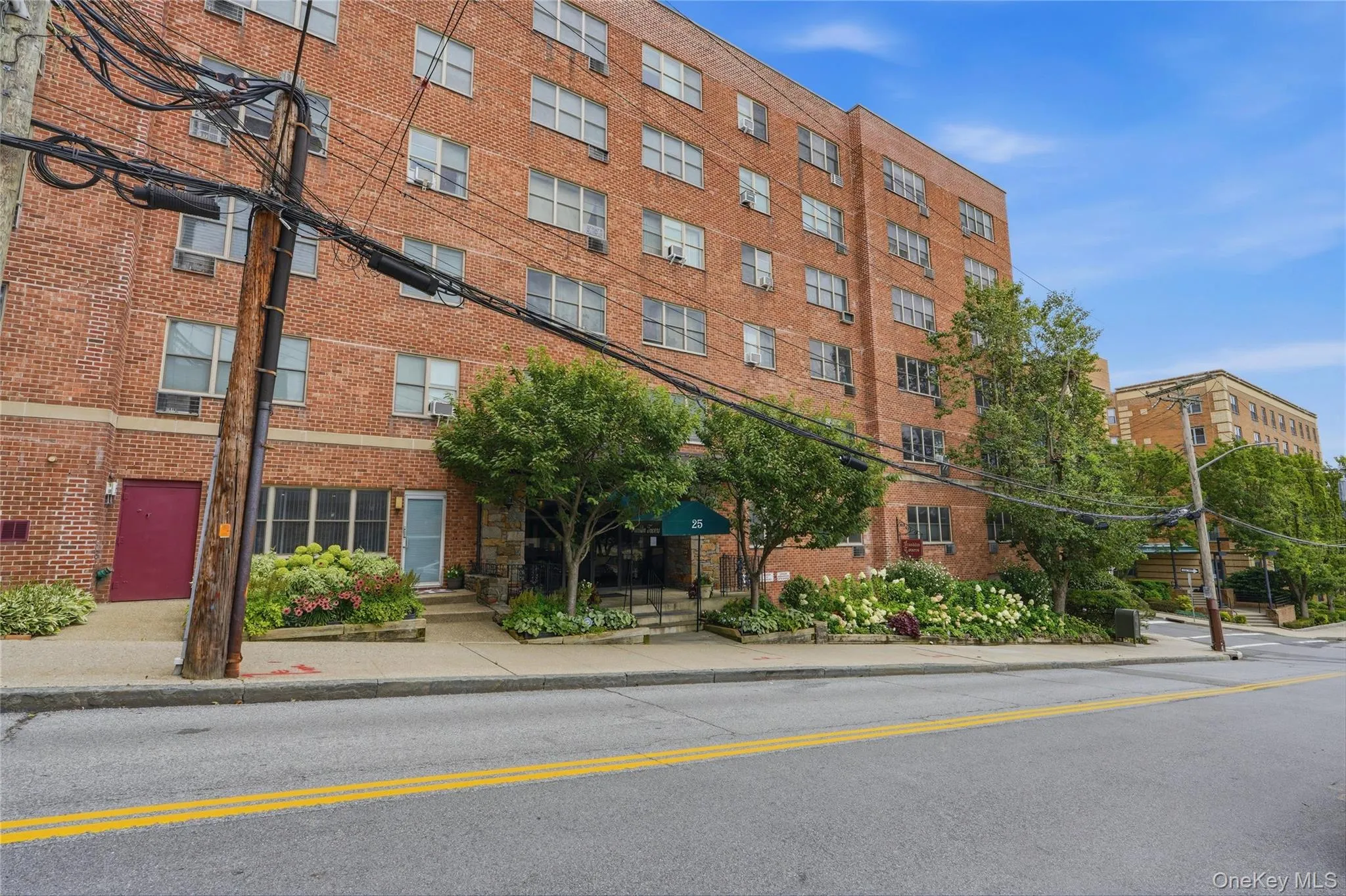 25 Franklin Avenue, White Plains, NY, 1 Bedroom Bedrooms, 3 Rooms Rooms,1 BathroomBathrooms,Residential,For Rent,Franklin,0,1038535 25 Franklin Avenue, White Plains, NY, 1 Bedroom Bedrooms, 3 Rooms Rooms,1 BathroomBathrooms,Residential,For Rent,Franklin,0,1038535