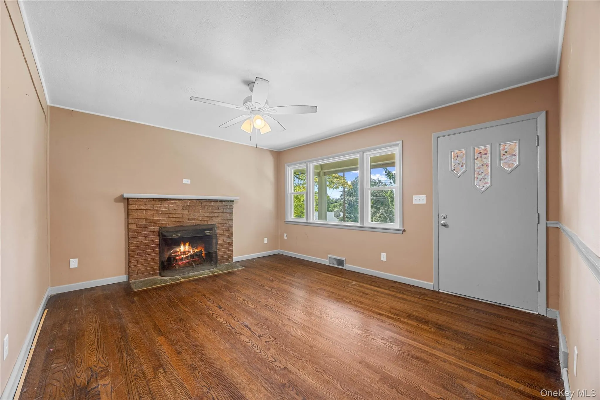 12 Lafko Drive, Poughkeepsie, NY, 3 Bedrooms Bedrooms, 4 Rooms Rooms,1 BathroomBathrooms,Residential,For Rent,Lafko,0,1038539 12 Lafko Drive, Poughkeepsie, NY, 3 Bedrooms Bedrooms, 4 Rooms Rooms,1 BathroomBathrooms,Residential,For Rent,Lafko,0,1038539
