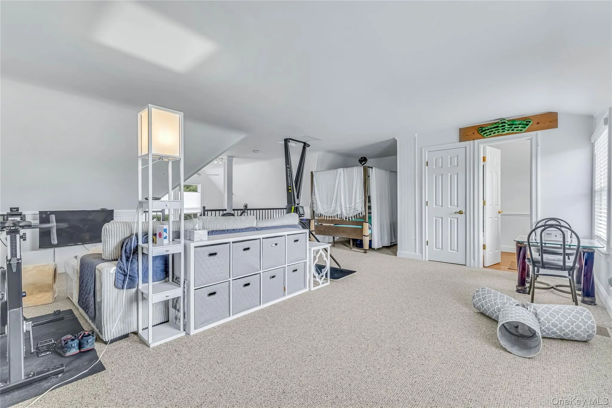 “Plenty of space for family and guests—comfortably room for everyone.” “Plenty of space for family and guests—comfortably room for everyone.”