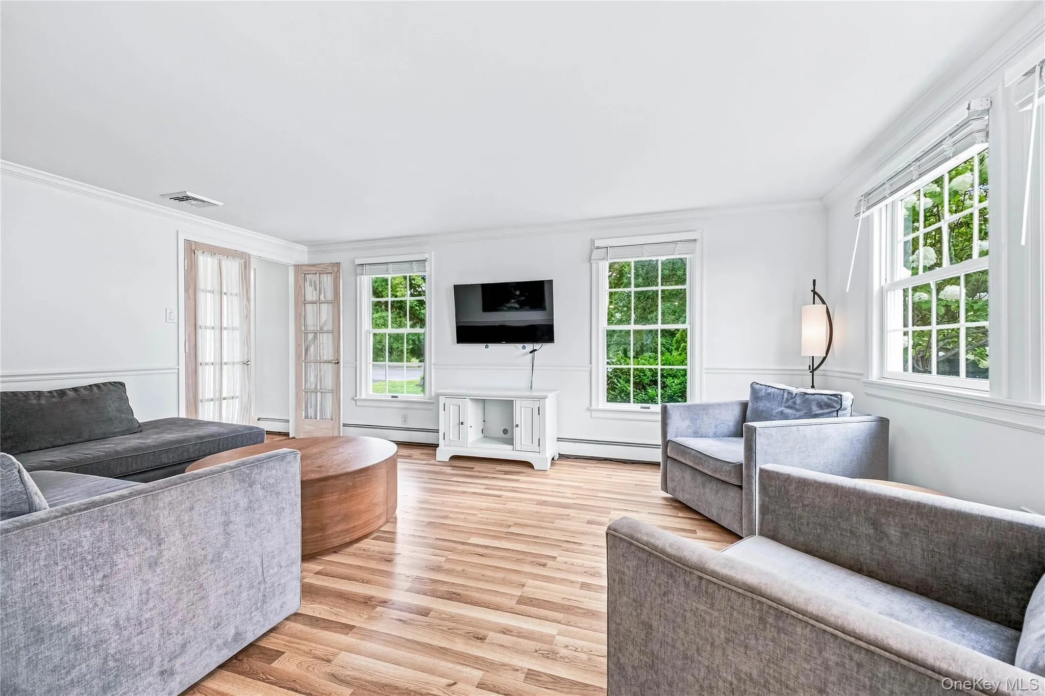 8 High Meadow Lane, Riverhead, NY, 4 Bedrooms Bedrooms, 8 Rooms Rooms,3 BathroomsBathrooms,Residential,For Rent,High Meadow,0,1038540 8 High Meadow Lane, Riverhead, NY, 4 Bedrooms Bedrooms, 8 Rooms Rooms,3 BathroomsBathrooms,Residential,For Rent,High Meadow,0,1038540