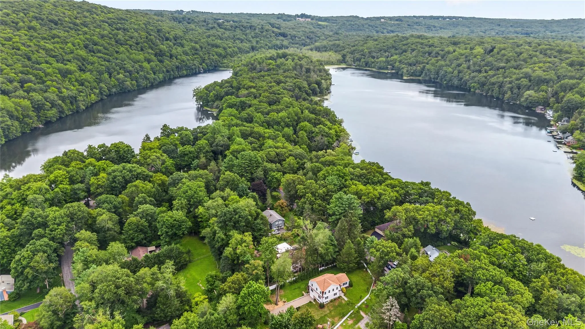 21 Twin Lakes Road, Lewisboro, NY, 3 Bedrooms Bedrooms, 11 Rooms Rooms,2 BathroomsBathrooms,Residential,For Rent,Twin Lakes,0,1038545 21 Twin Lakes Road, Lewisboro, NY, 3 Bedrooms Bedrooms, 11 Rooms Rooms,2 BathroomsBathrooms,Residential,For Rent,Twin Lakes,0,1038545