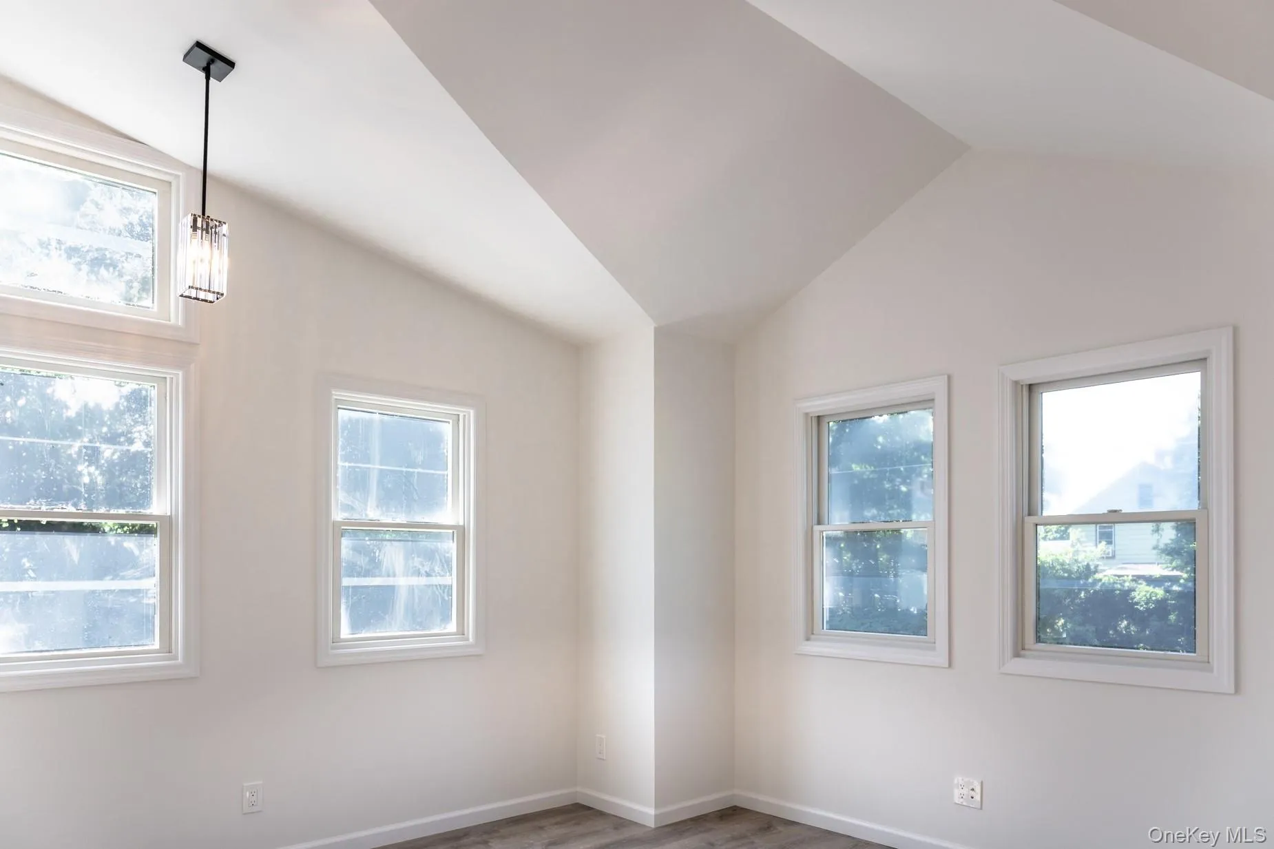 43 N Midland Avenue, Orangetown, NY, 1 Bedroom Bedrooms, 3 Rooms Rooms,1 BathroomBathrooms,Residential Lease,For Rent,N Midland,0,1038551 43 N Midland Avenue, Orangetown, NY, 1 Bedroom Bedrooms, 3 Rooms Rooms,1 BathroomBathrooms,Residential Lease,For Rent,N Midland,0,1038551