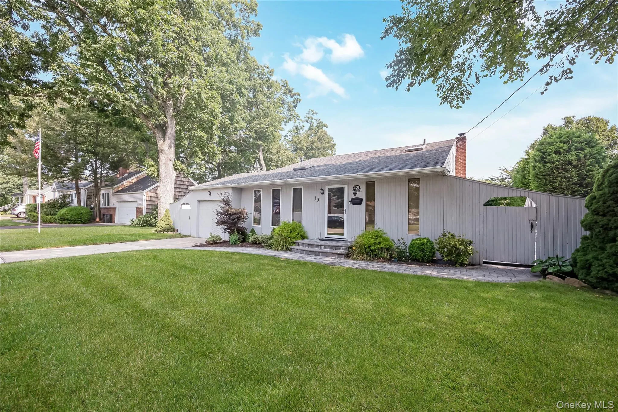 10 Larkin Street, Babylon, NY, 4 Bedrooms Bedrooms, 10 Rooms Rooms,2 BathroomsBathrooms,Residential,For Rent,Larkin,0,1038552 10 Larkin Street, Babylon, NY, 4 Bedrooms Bedrooms, 10 Rooms Rooms,2 BathroomsBathrooms,Residential,For Rent,Larkin,0,1038552