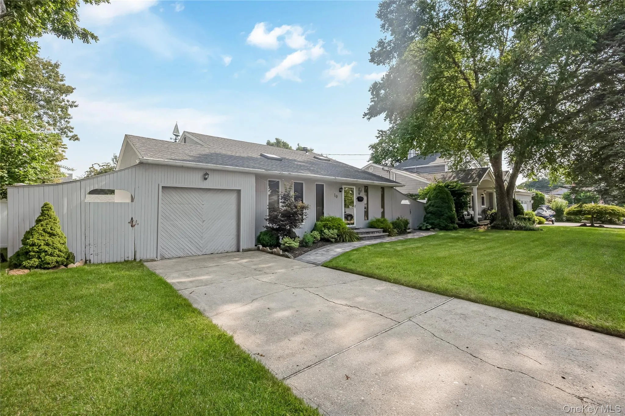 10 Larkin Street, Babylon, NY, 4 Bedrooms Bedrooms, 10 Rooms Rooms,2 BathroomsBathrooms,Residential,For Rent,Larkin,0,1038552 10 Larkin Street, Babylon, NY, 4 Bedrooms Bedrooms, 10 Rooms Rooms,2 BathroomsBathrooms,Residential,For Rent,Larkin,0,1038552