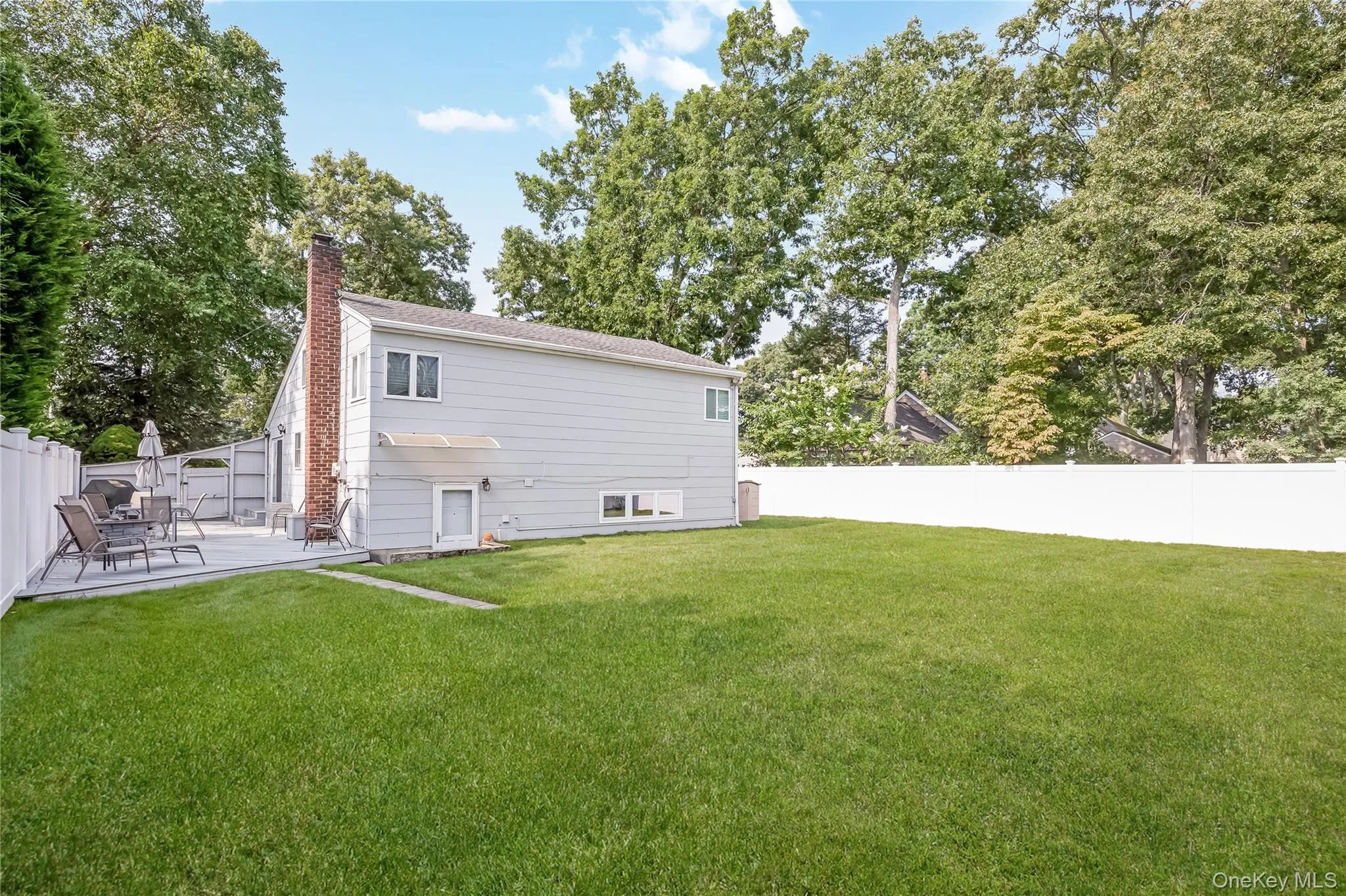 10 Larkin Street, Babylon, NY, 4 Bedrooms Bedrooms, 10 Rooms Rooms,2 BathroomsBathrooms,Residential,For Rent,Larkin,0,1038552 10 Larkin Street, Babylon, NY, 4 Bedrooms Bedrooms, 10 Rooms Rooms,2 BathroomsBathrooms,Residential,For Rent,Larkin,0,1038552