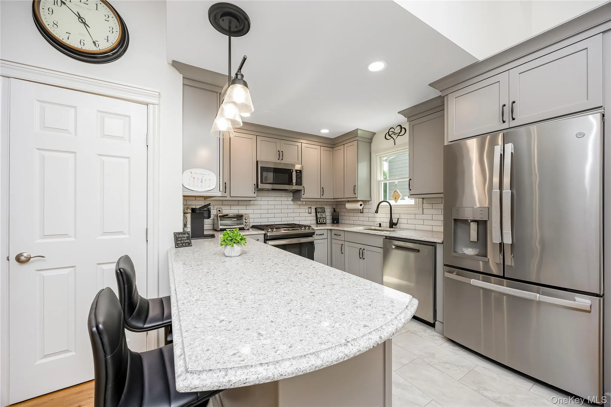 10 Larkin Street, Babylon, NY, 4 Bedrooms Bedrooms, 10 Rooms Rooms,2 BathroomsBathrooms,Residential,For Rent,Larkin,0,1038552 10 Larkin Street, Babylon, NY, 4 Bedrooms Bedrooms, 10 Rooms Rooms,2 BathroomsBathrooms,Residential,For Rent,Larkin,0,1038552