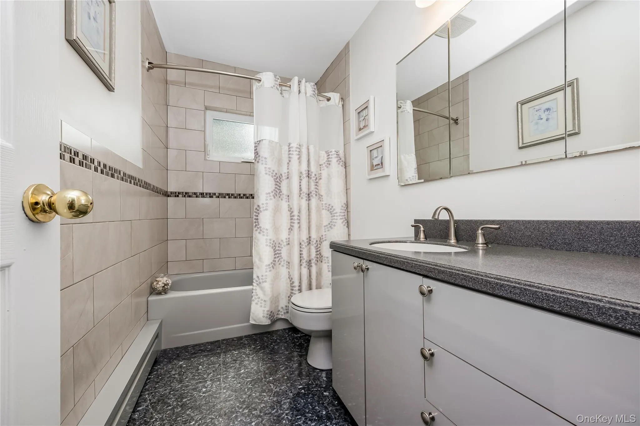 10 Larkin Street, Babylon, NY, 4 Bedrooms Bedrooms, 10 Rooms Rooms,2 BathroomsBathrooms,Residential,For Rent,Larkin,0,1038552 10 Larkin Street, Babylon, NY, 4 Bedrooms Bedrooms, 10 Rooms Rooms,2 BathroomsBathrooms,Residential,For Rent,Larkin,0,1038552